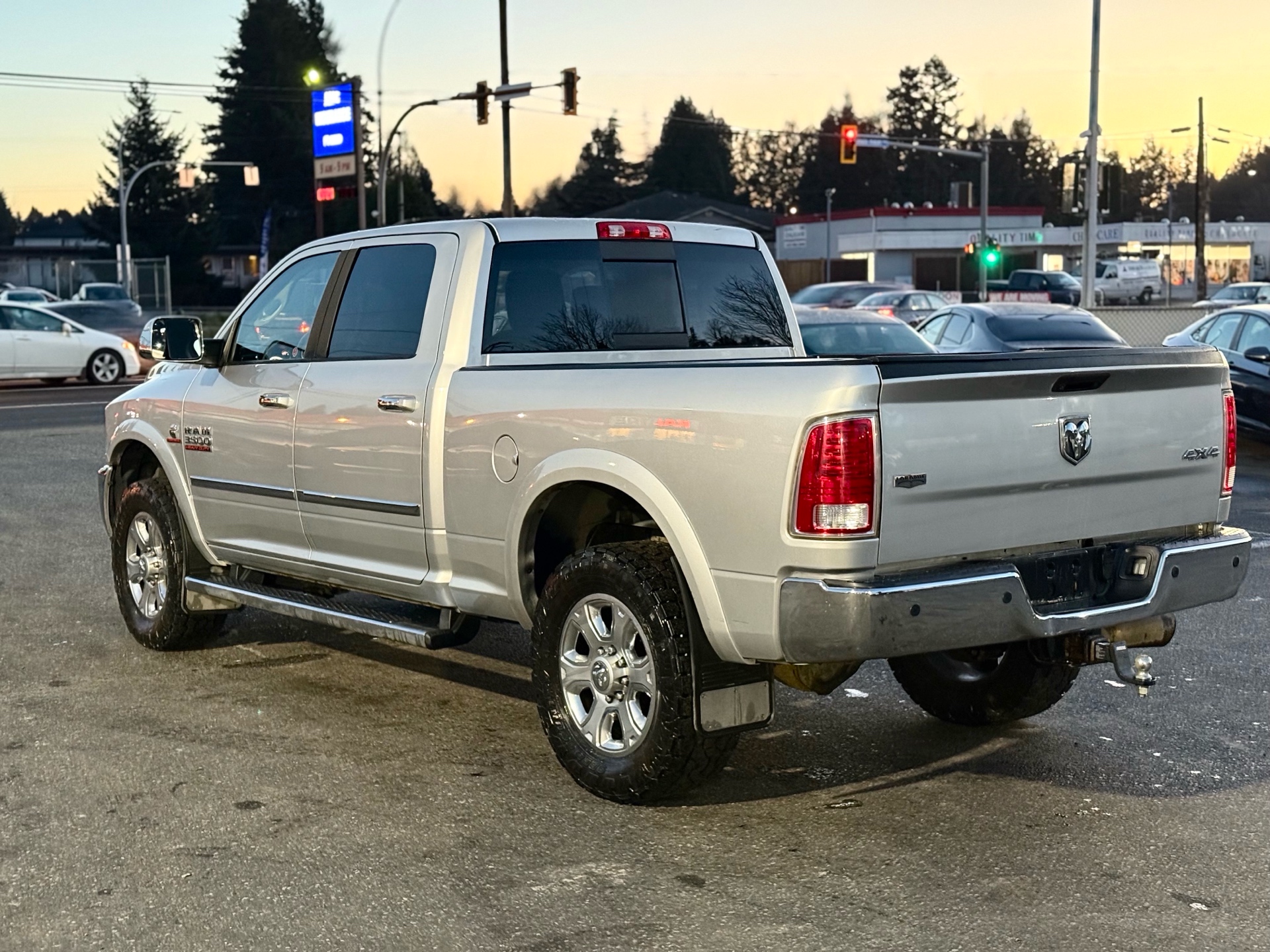 /grewalmotorsltd/2015-Ram-3500-14837679488391387.jpg