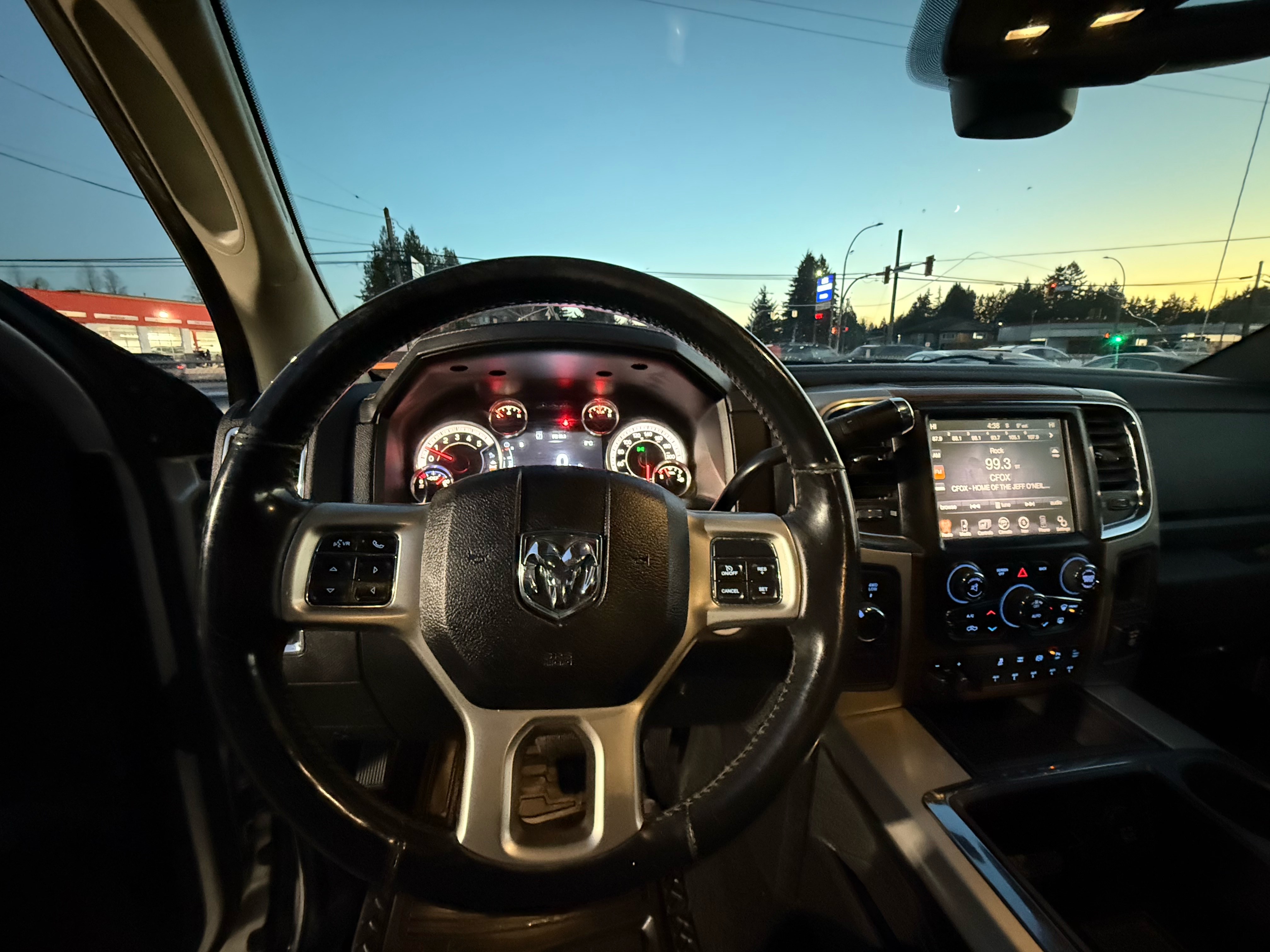 /grewalmotorsltd/2015-Ram-3500-42108330165619323.jpg