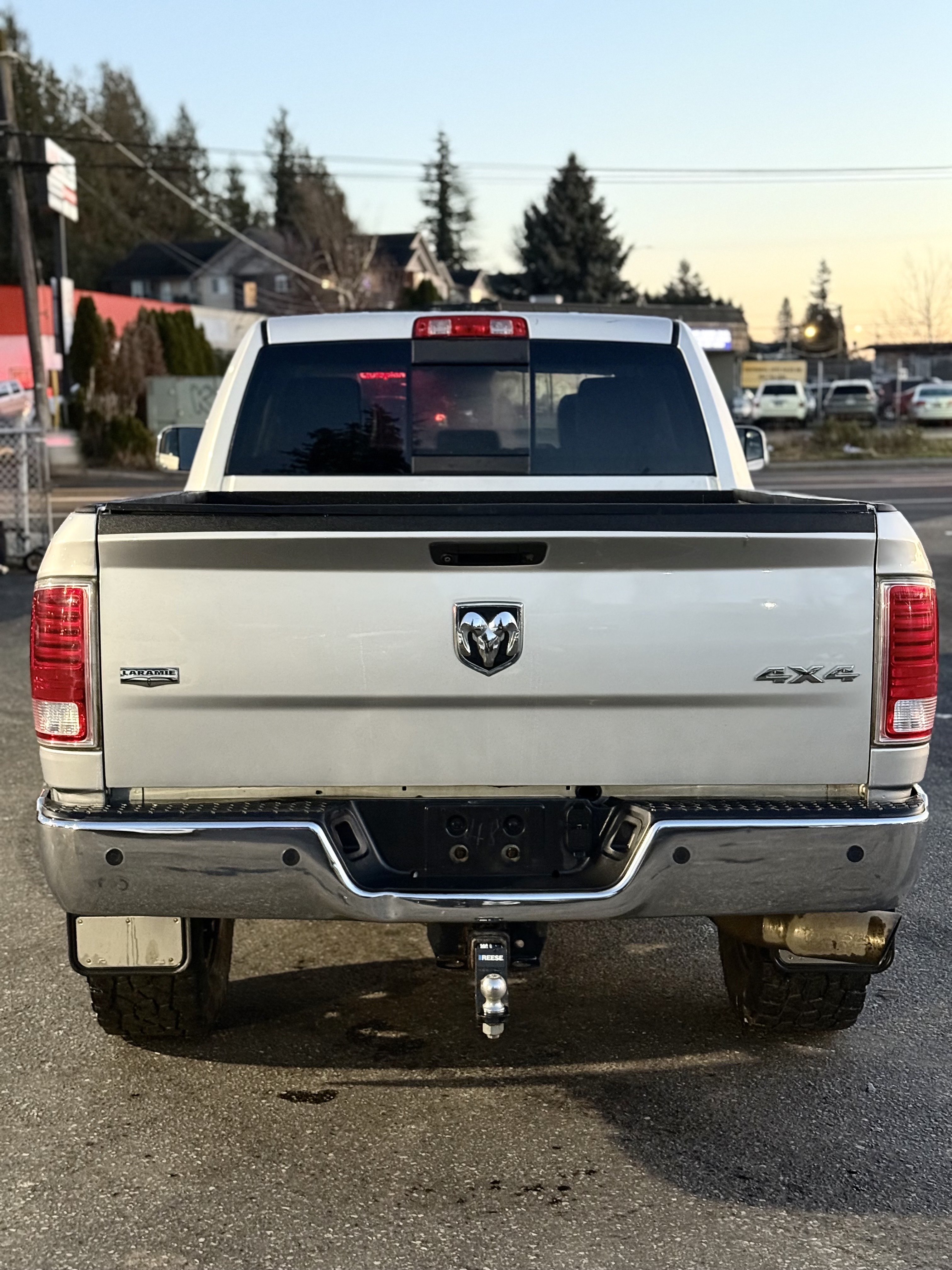 /grewalmotorsltd/2015-Ram-3500-433563856104461.jpg