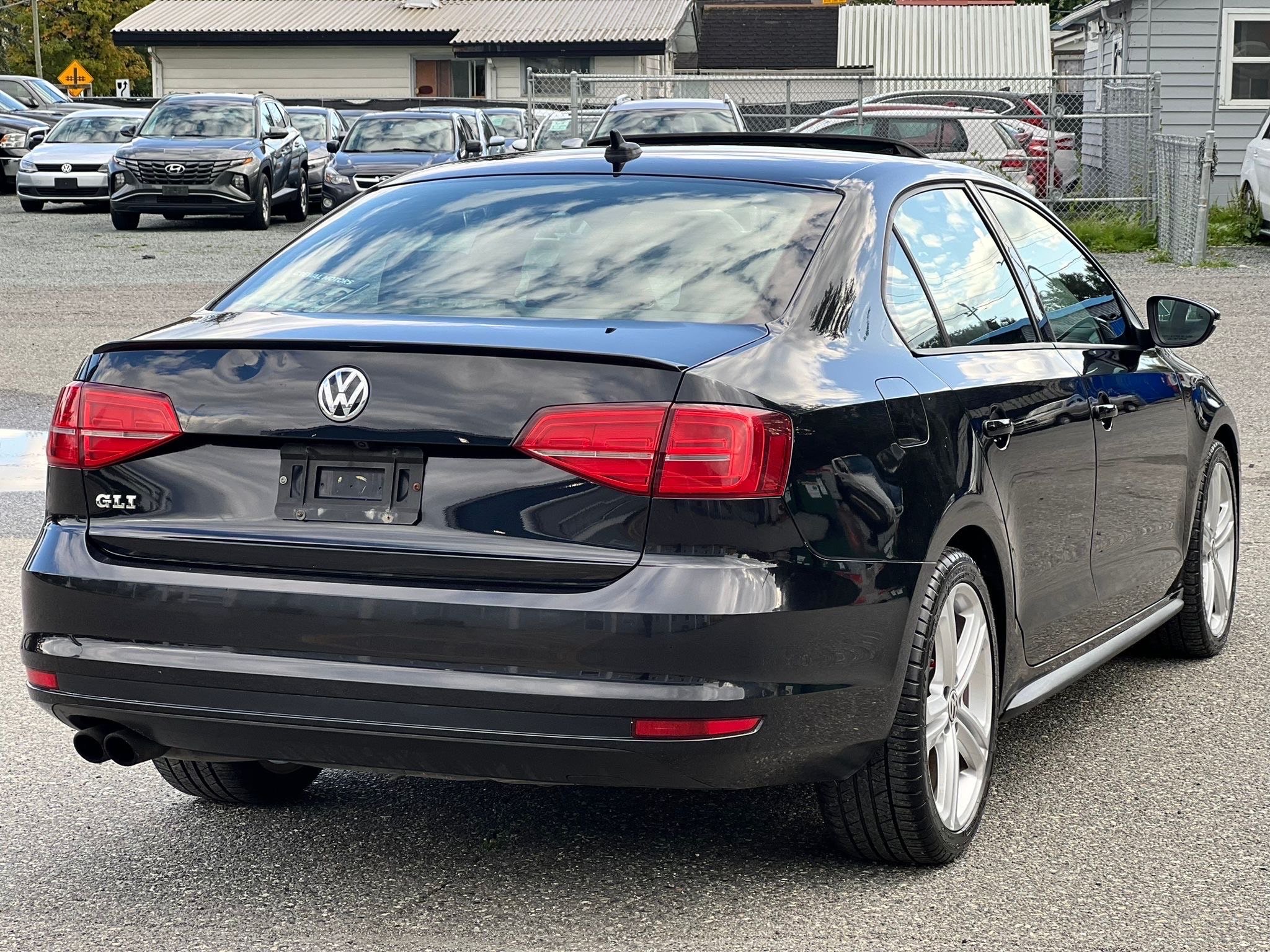 /grewalmotorsltd/2015-Volkswagen-Jetta-19420408179361104.jpg