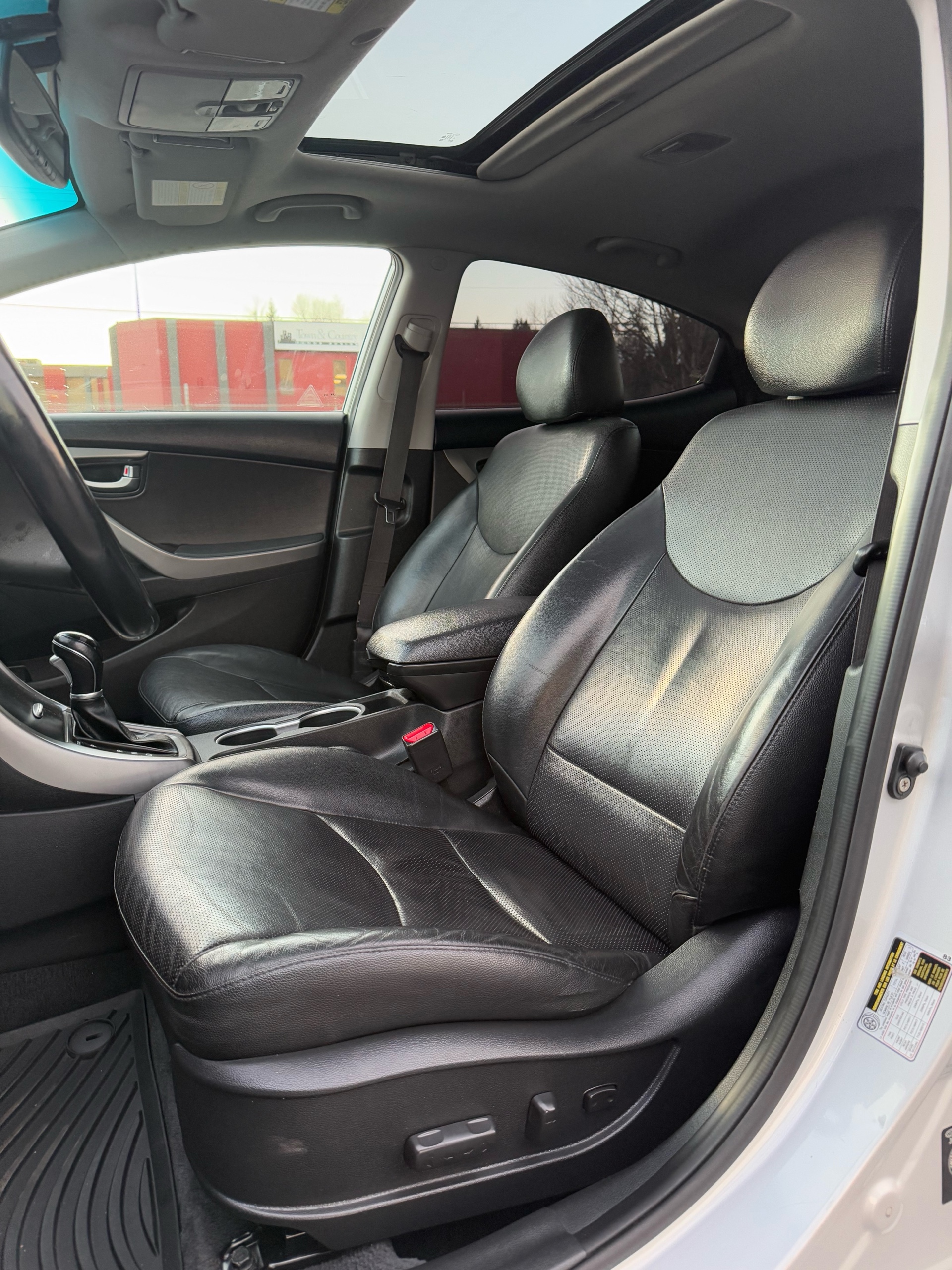 /grewalmotorsltd/2016-Hyundai-Elantra-6354339096594752.jpg
