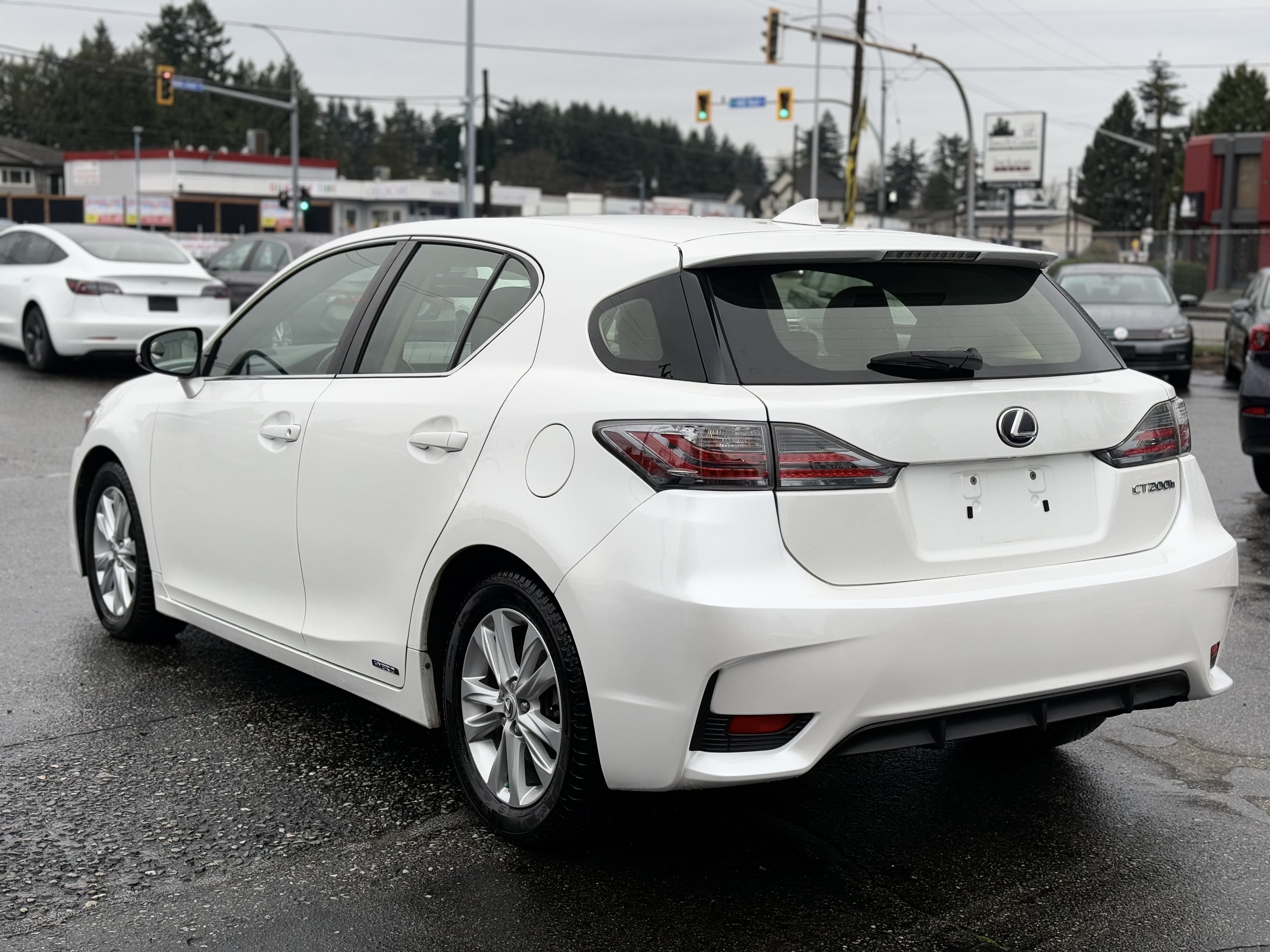 /grewalmotorsltd/2016-Lexus-CT200h-19050564922194457.jpg
