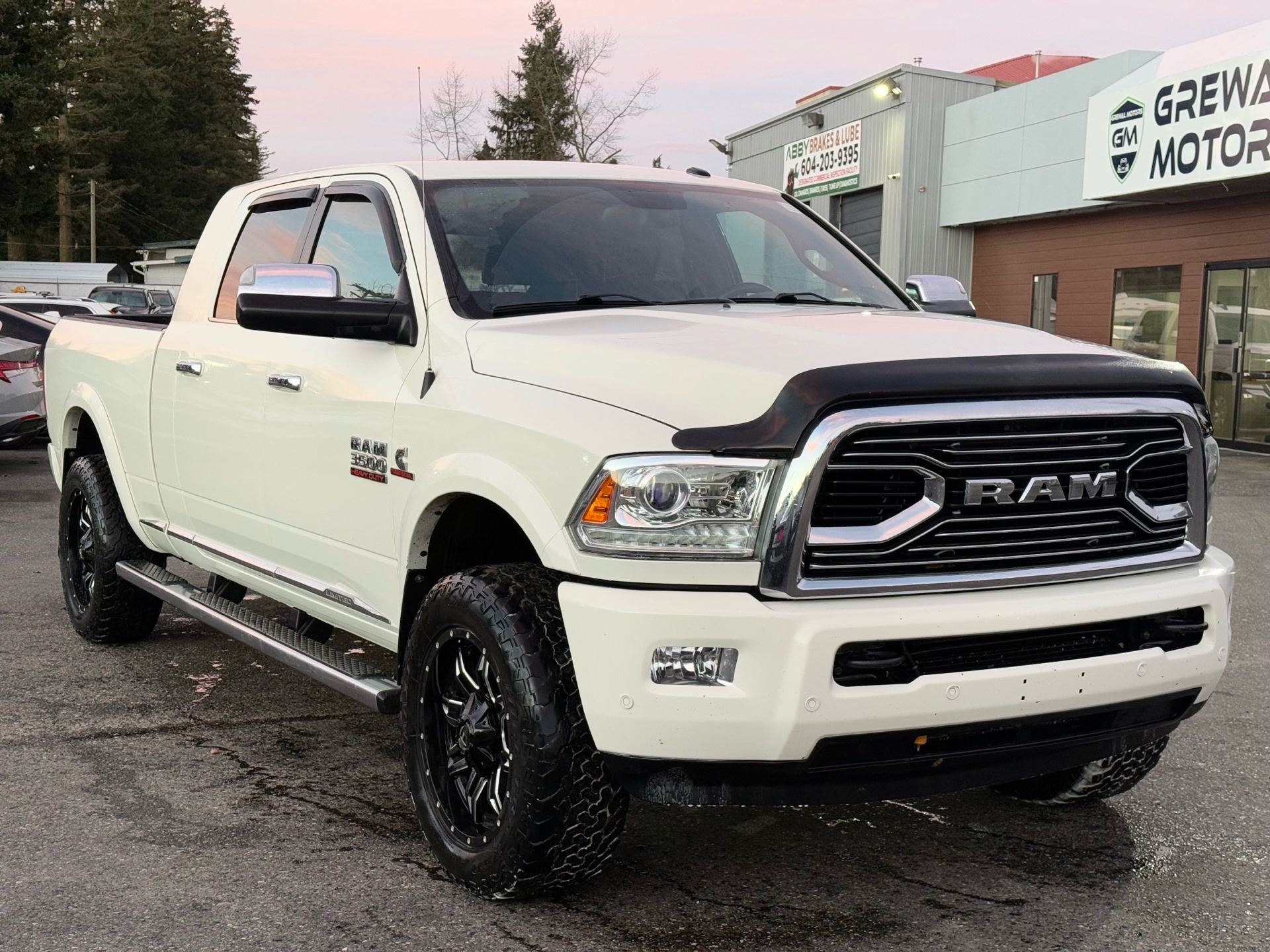 /grewalmotorsltd/2016-Ram-3500-978908830864343.jpg