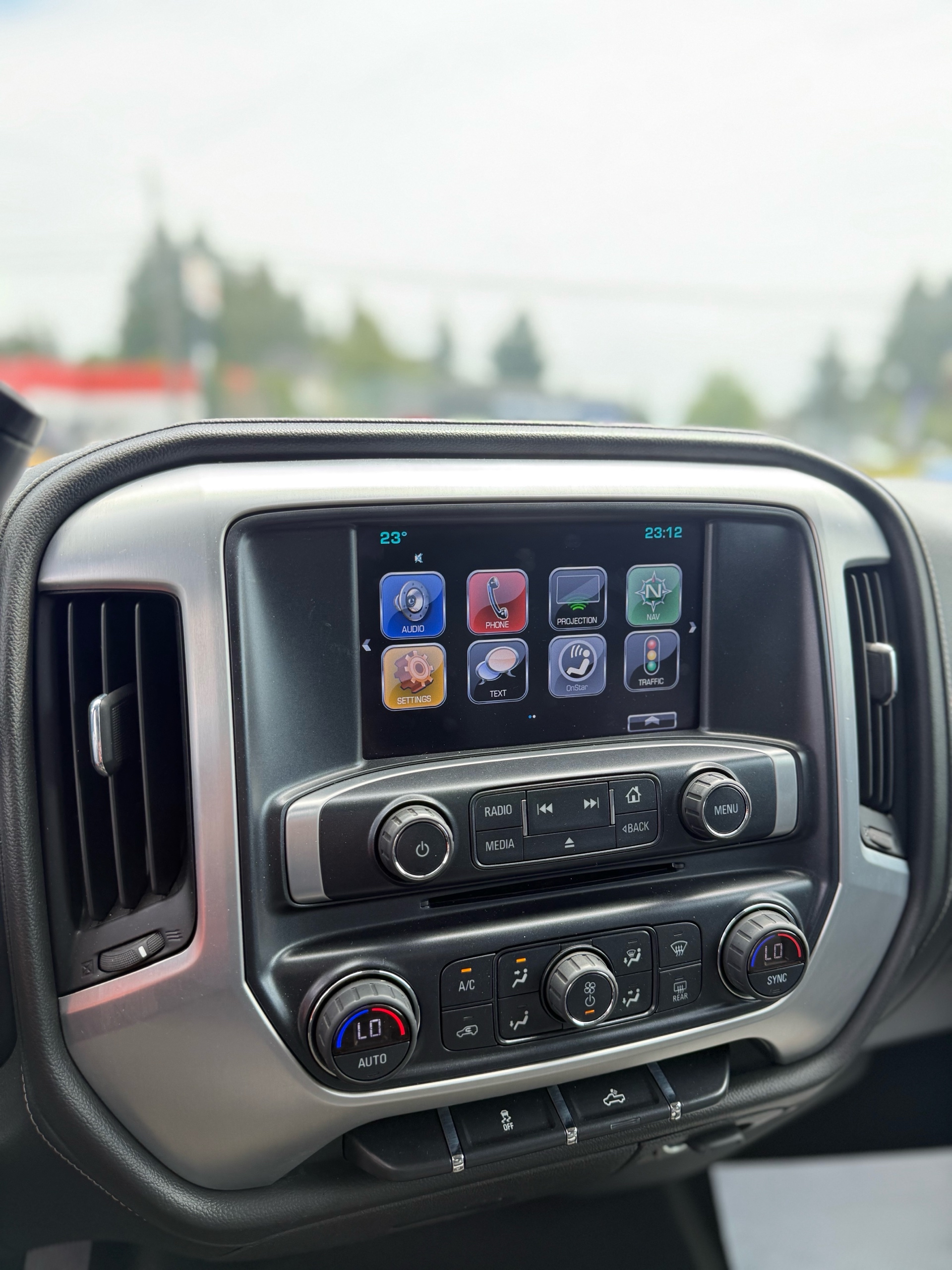 /grewalmotorsltd/2017-GMC-Sierra1500-22320162820077294.jpg