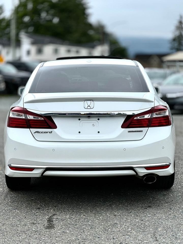 /grewalmotorsltd/2017-Honda-Accord-1324647368052576.jpg