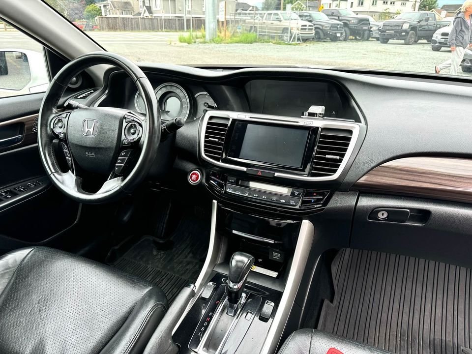 /grewalmotorsltd/2017-Honda-Accord-39090544835735086.jpg