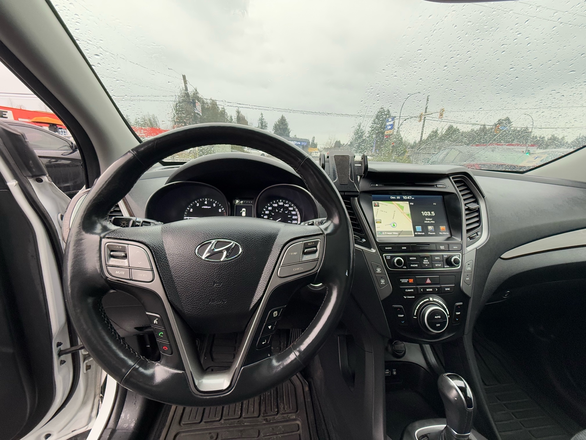 /grewalmotorsltd/2017-Hyundai-SantaFe-9641012205765571.jpg