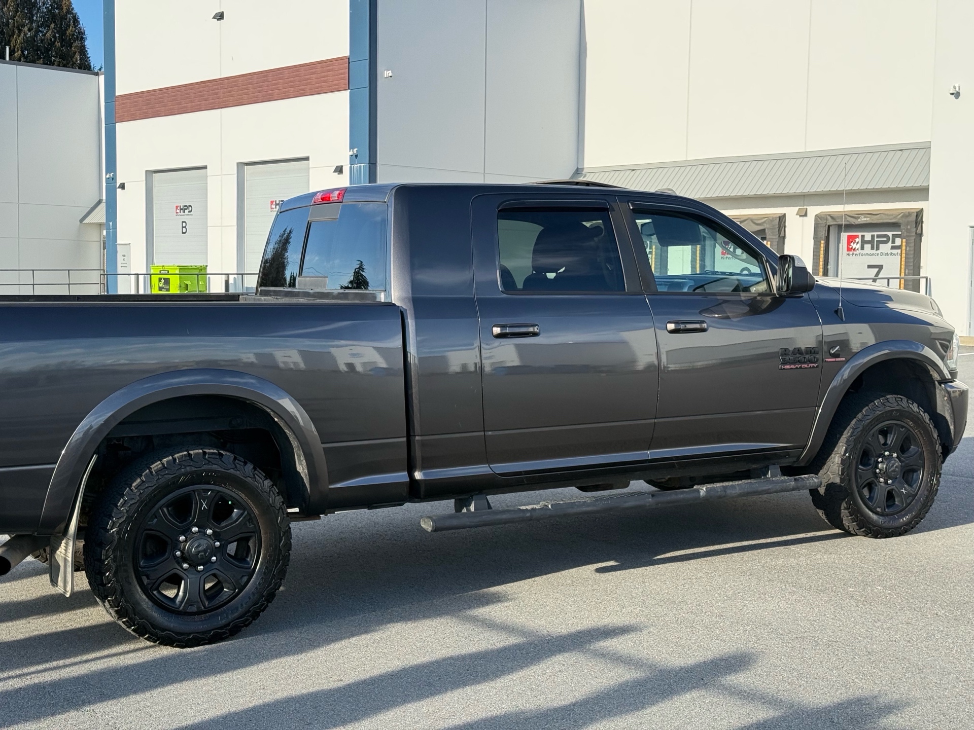 /grewalmotorsltd/2017-Ram-3500-9606010818321895.jpg