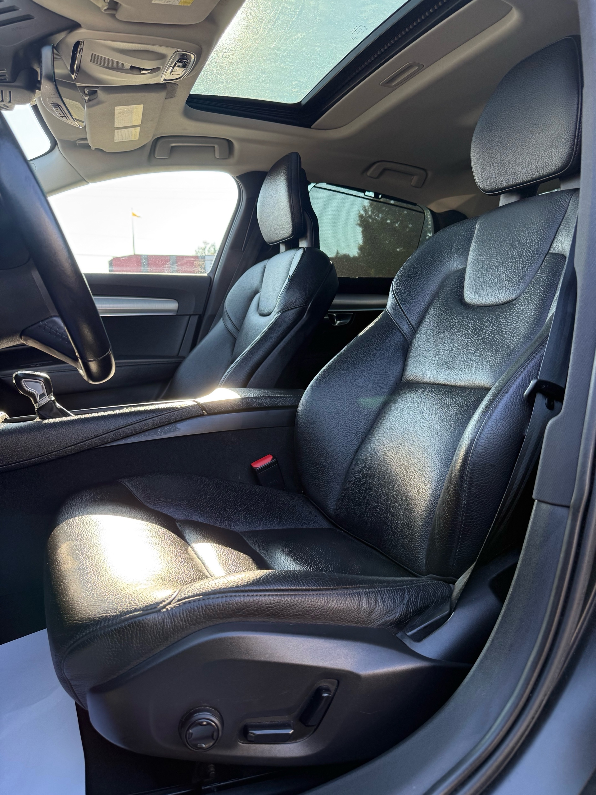 /grewalmotorsltd/2017-Volvo-S90-4471575216719632.jpg