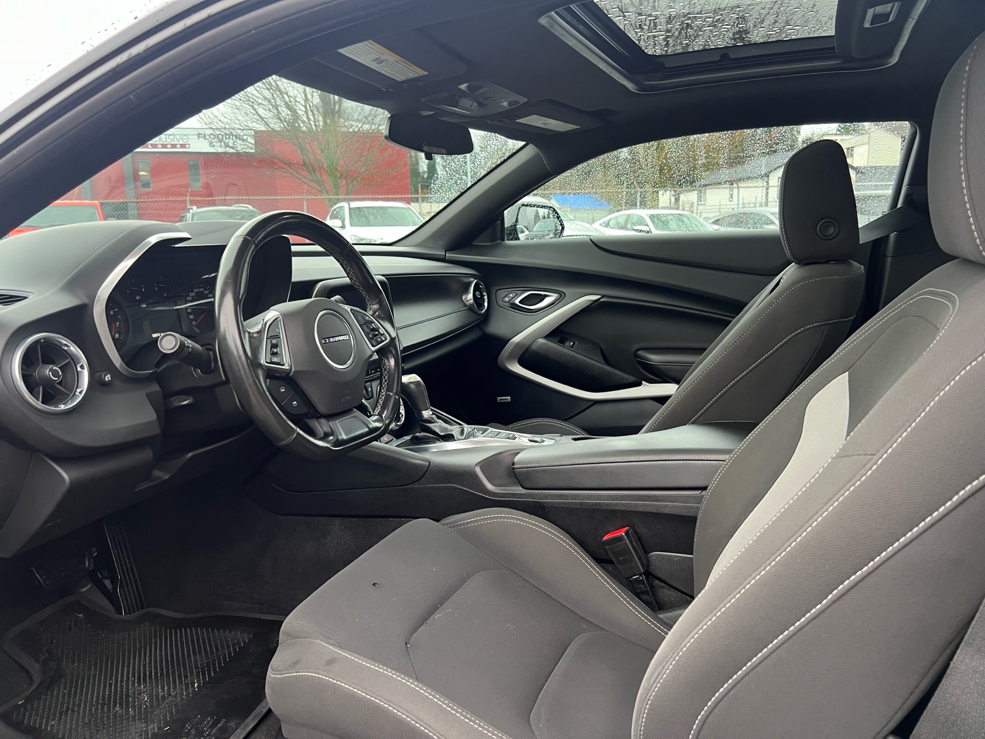 /grewalmotorsltd/2018-Chevrolet-CAMAROV6-4172403925920931.jpg