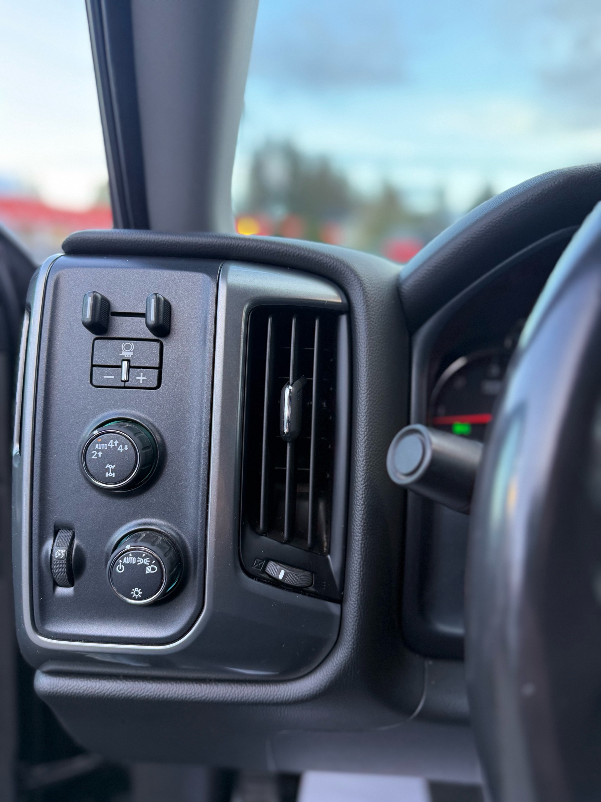 /grewalmotorsltd/2018-Chevrolet-Silverado1500-2014349097138901.jpg
