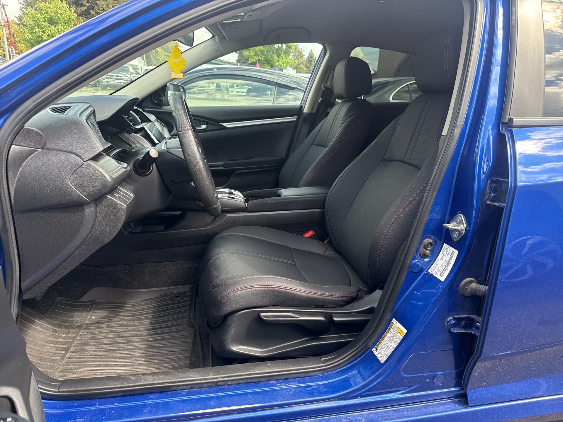/grewalmotorsltd/2018-Honda-Civic-32095410846374994.jpg
