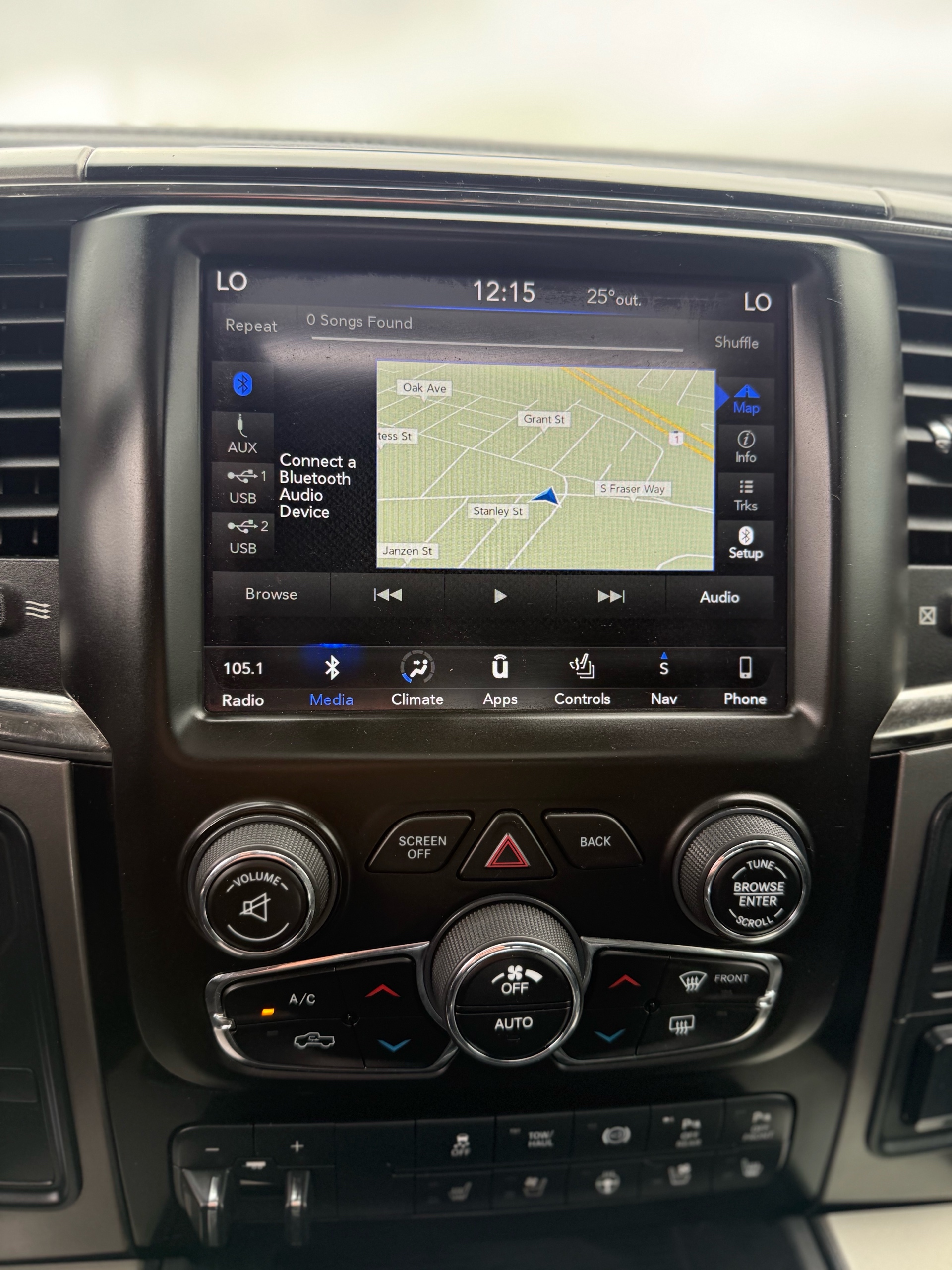 /grewalmotorsltd/2018-Ram-3500-047459134933758085.jpg