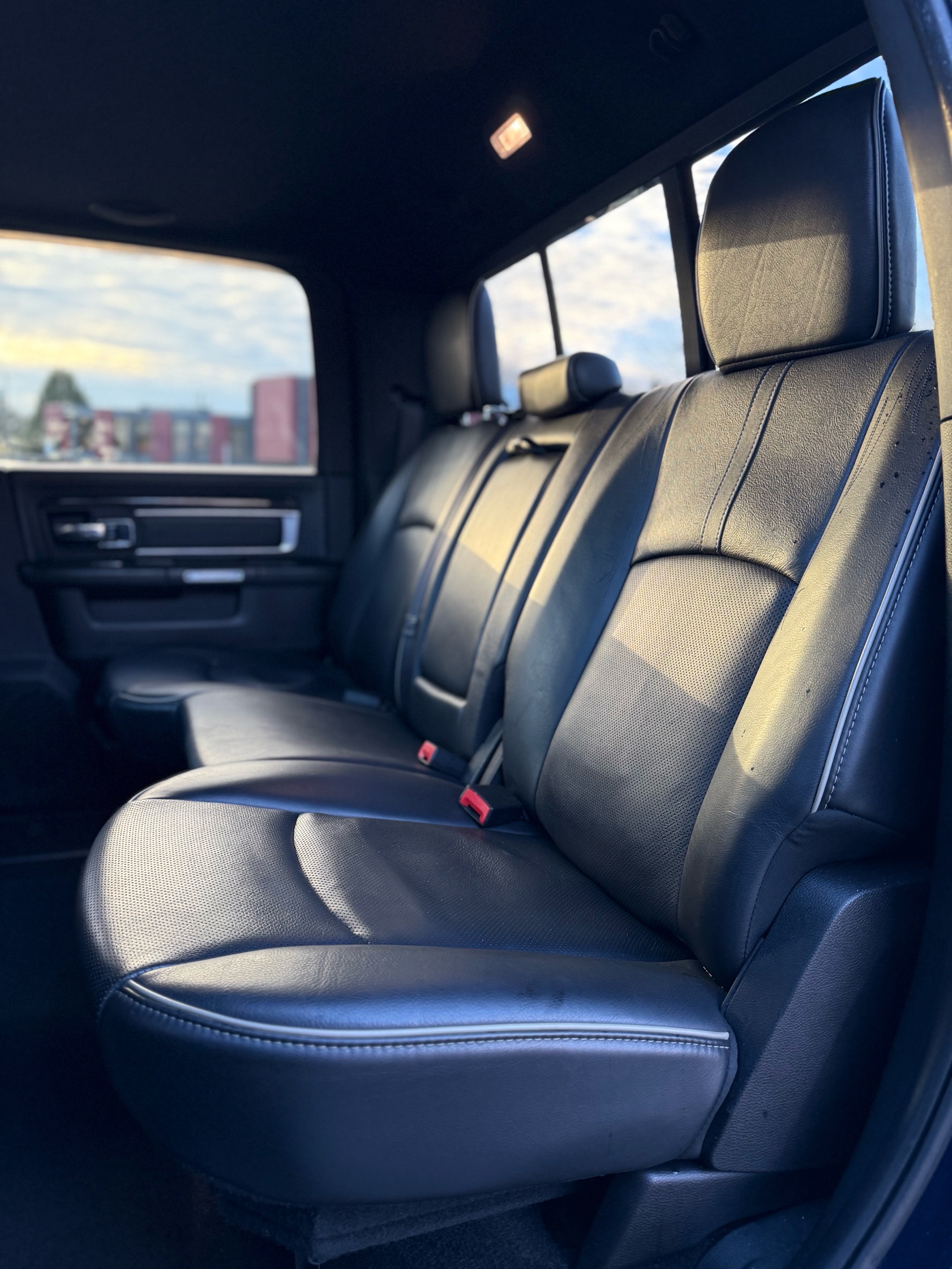 /grewalmotorsltd/2018-Ram-3500-06012357402934354.jpg