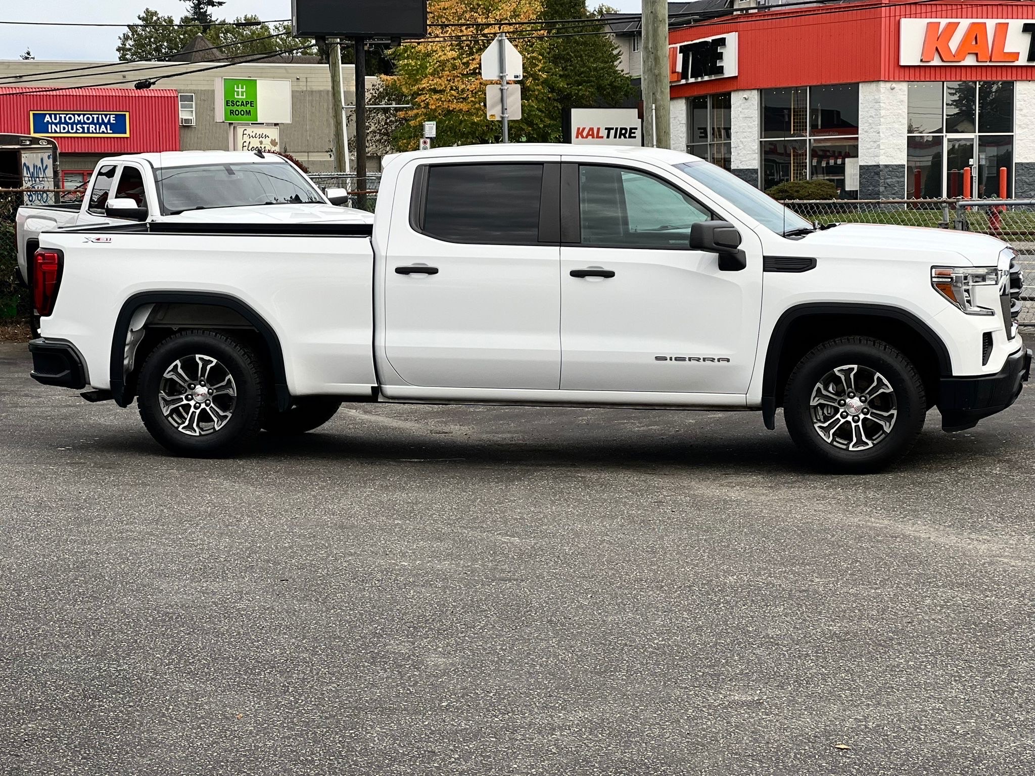 /grewalmotorsltd/2019-GMC-Sierra1500-05213196579281587.jpg
