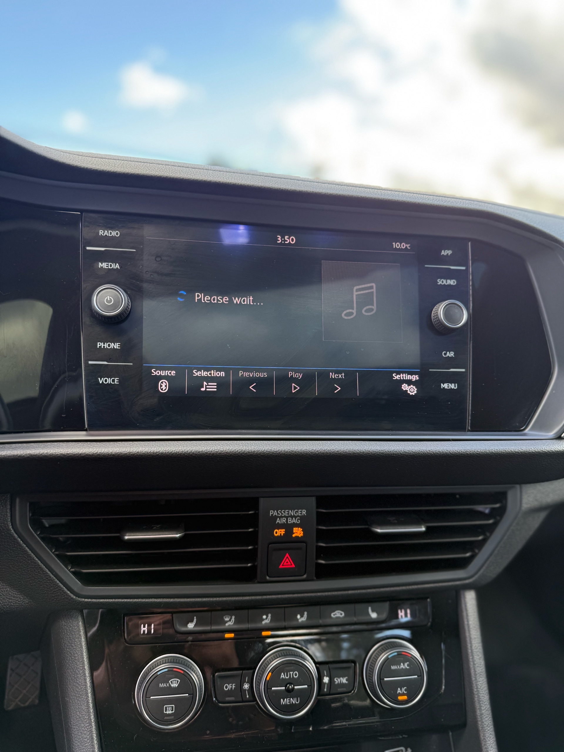 /grewalmotorsltd/2019-Volkswagen-Jetta-051072160938898215.jpg