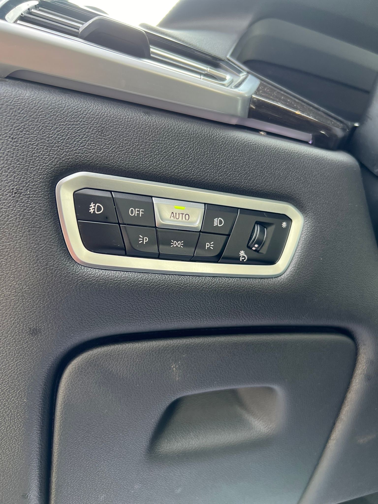 /grewalmotorsltd/2020-BMW-X5-7184915344400578.jpg