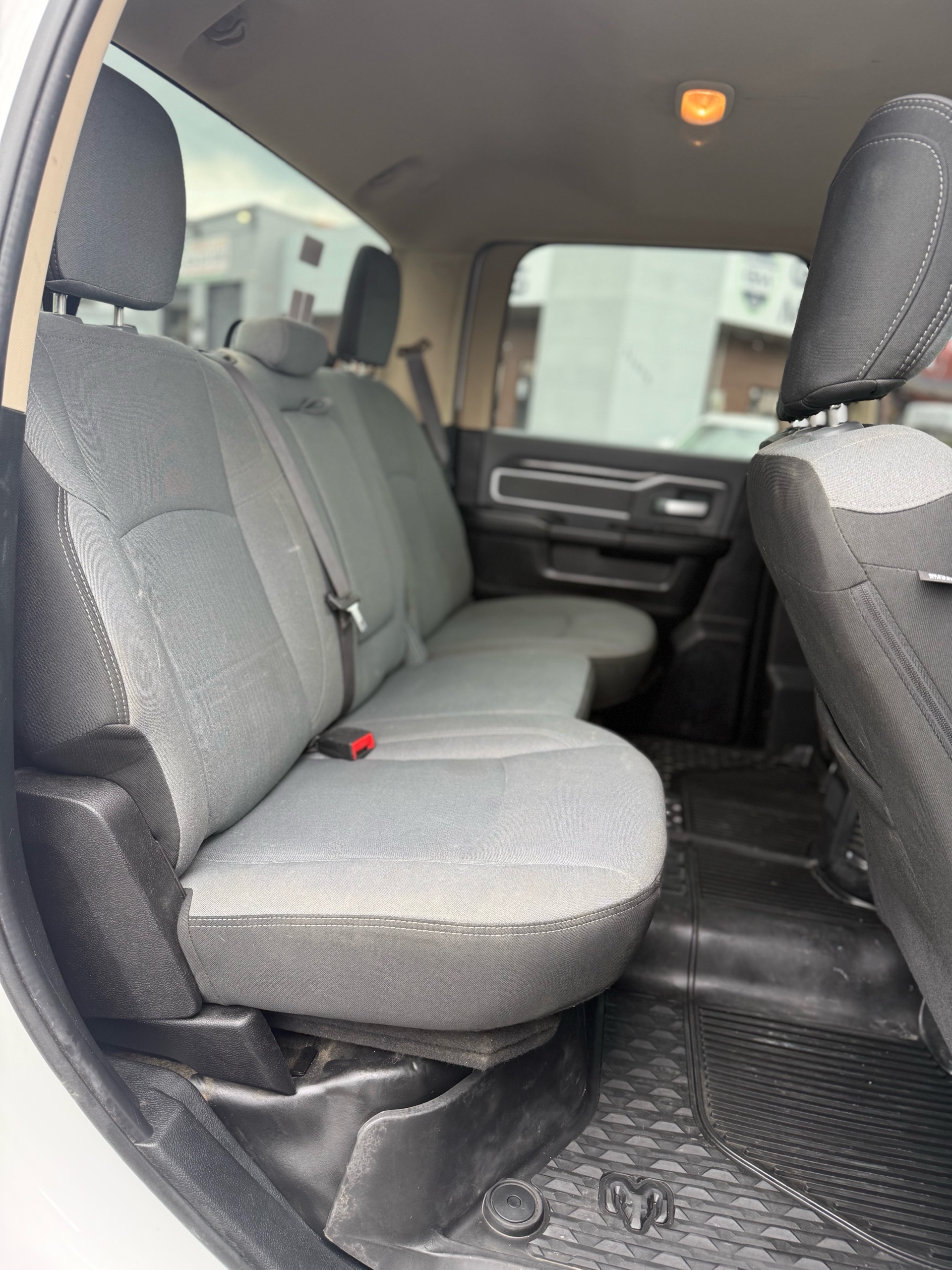 /grewalmotorsltd/2020-Ram-3500-6432006640462911.jpg