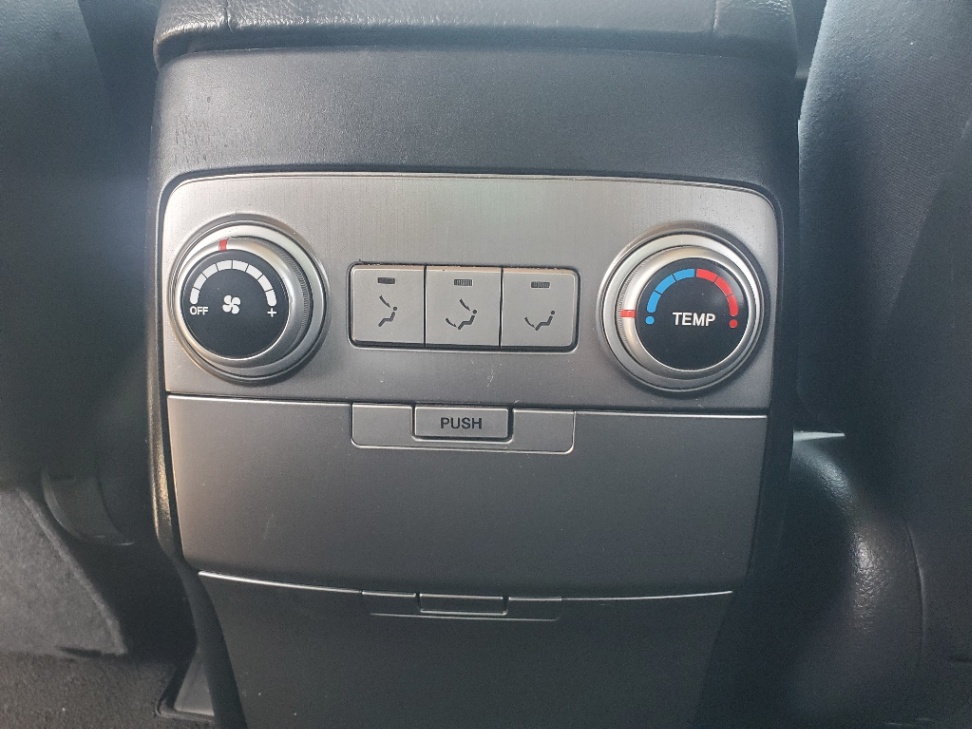 /gundhu/2011-Hyundai-Veracruz-018310811074594424.jpg