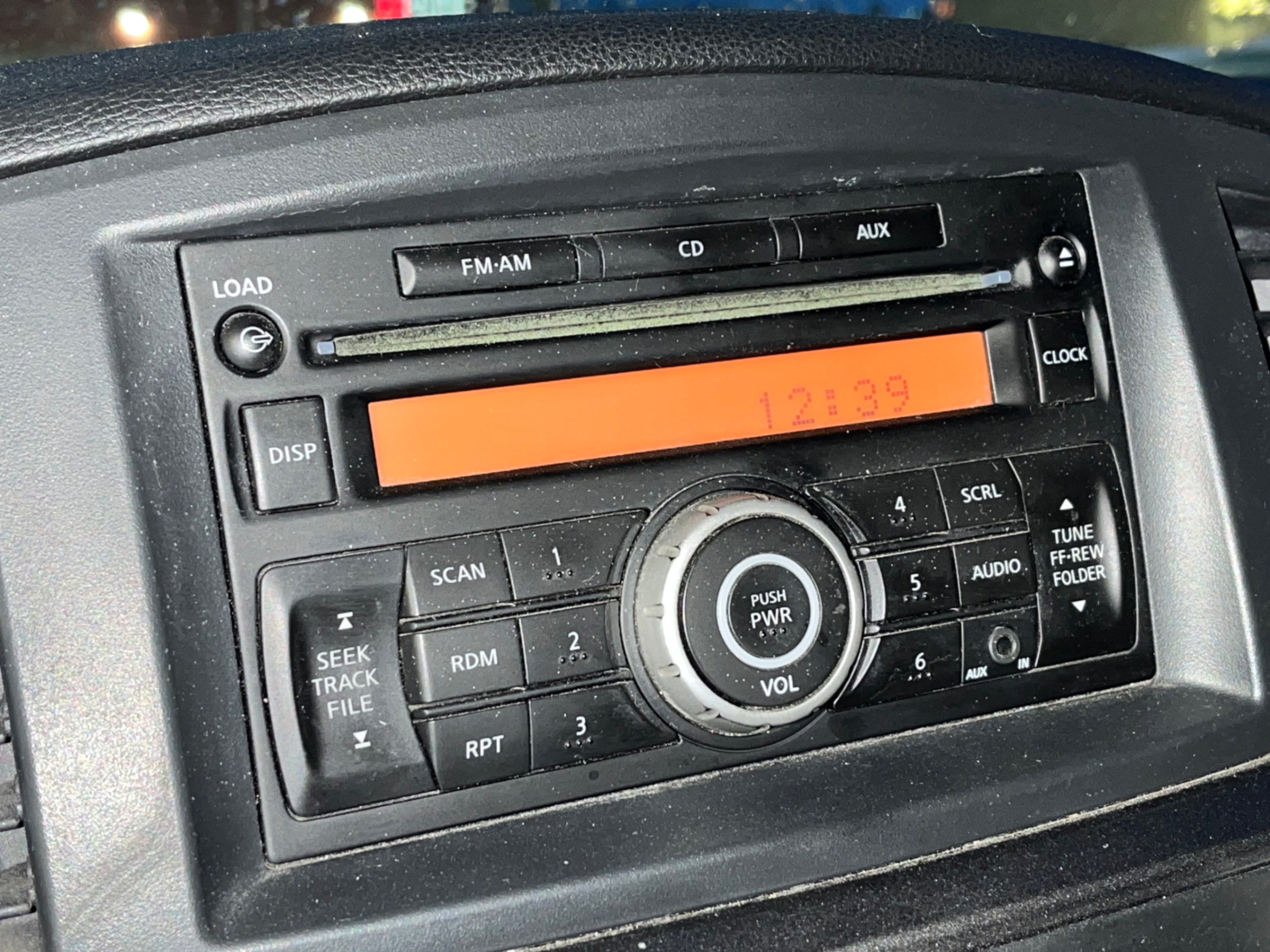 /gundhu/2011-Nissan-Quest-5299401097052792.jpg