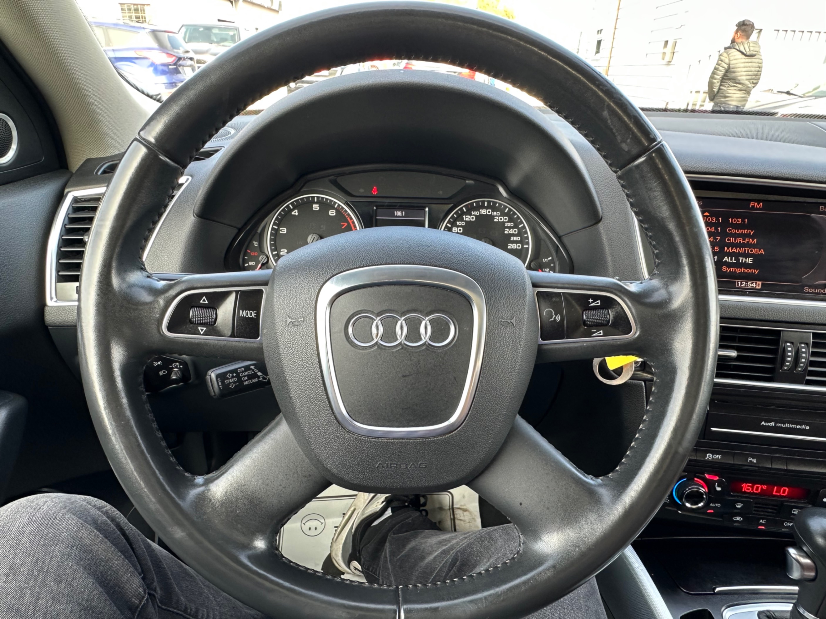 /gundhu/2012-Audi-Q5-3638096034448448.jpg