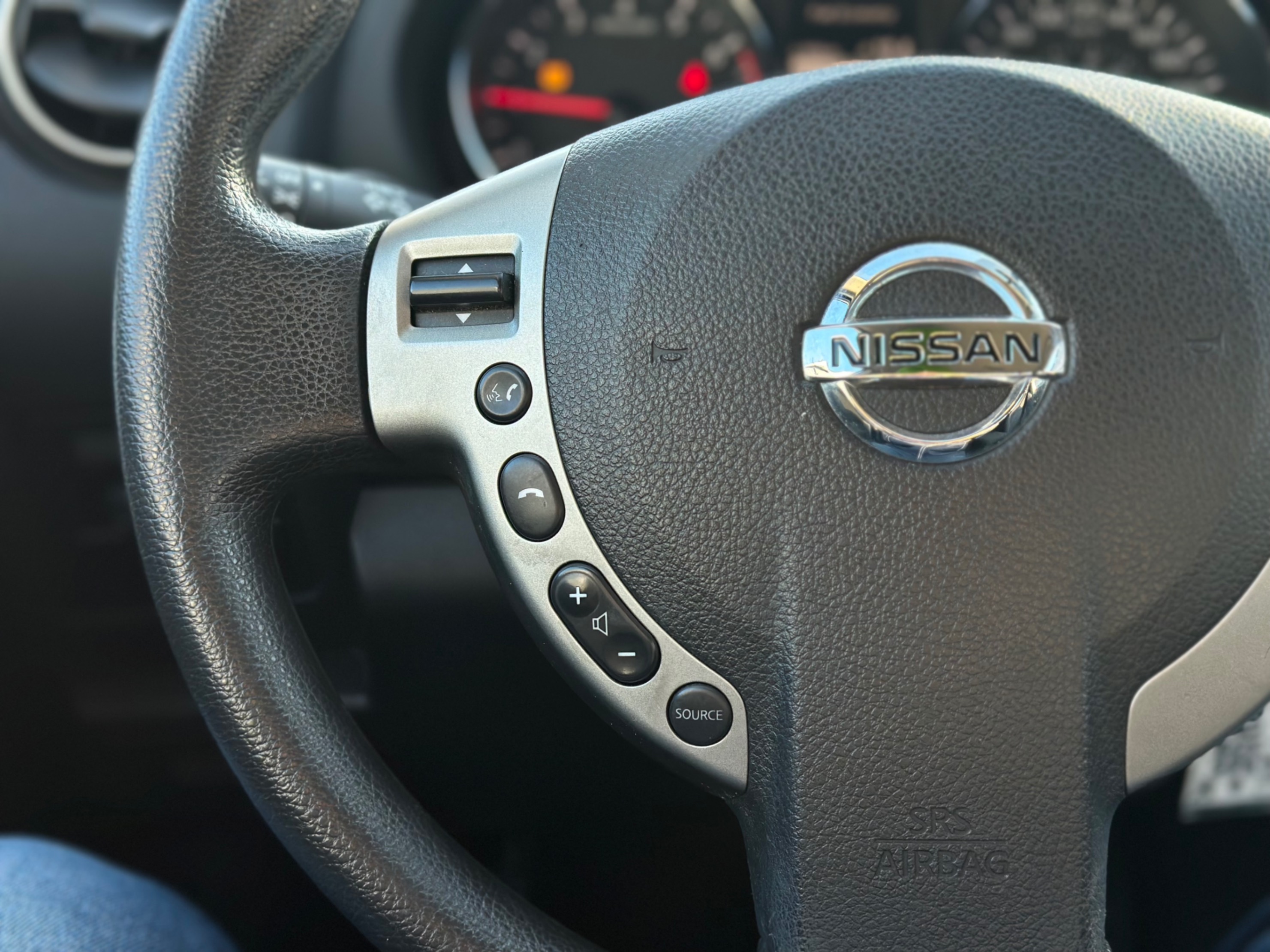 /gundhu/2013-Nissan-Rogue-4020694592306111.jpg