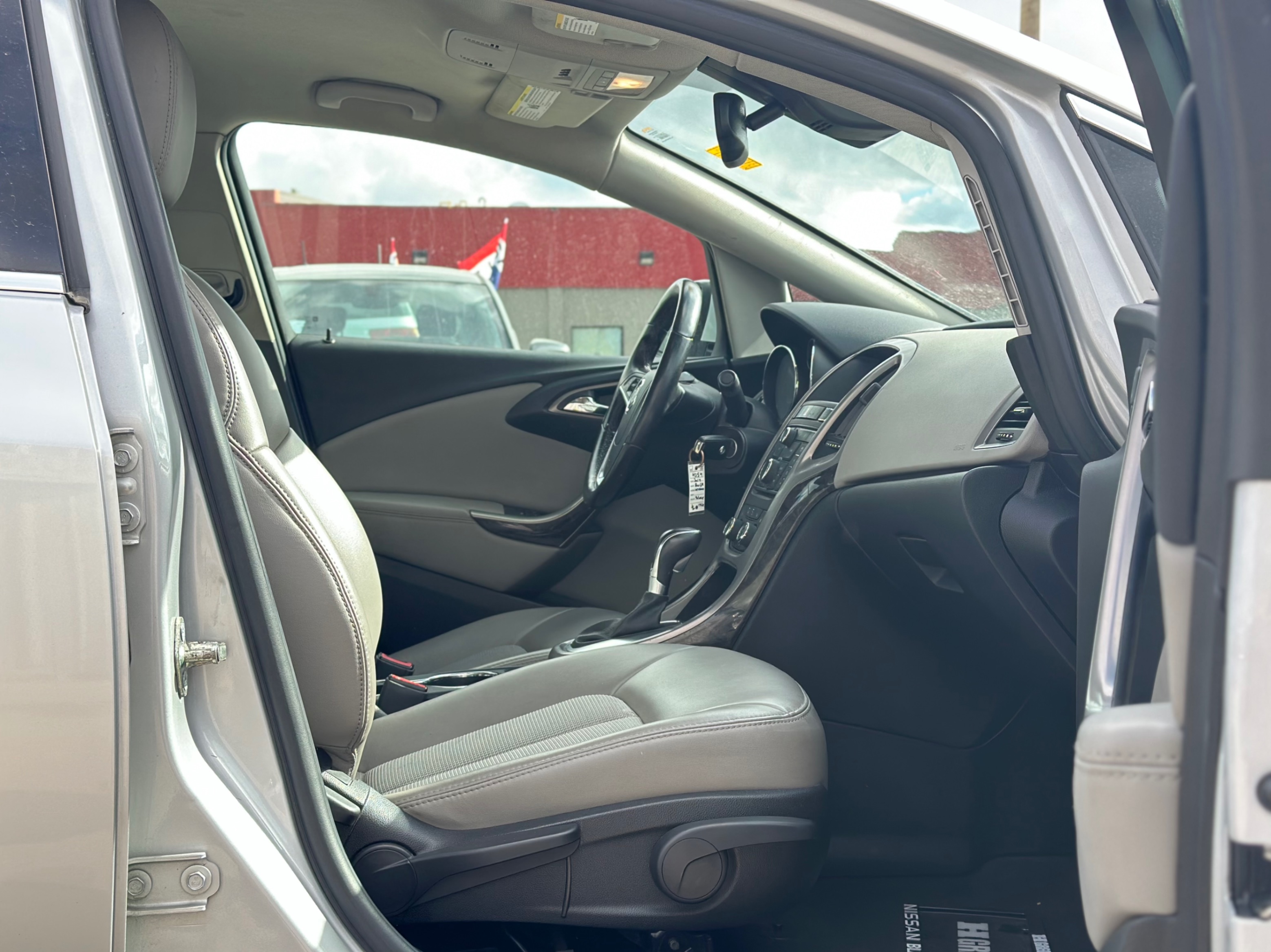 /gundhu/2014-Buick-Verano-20982466817038792.jpg