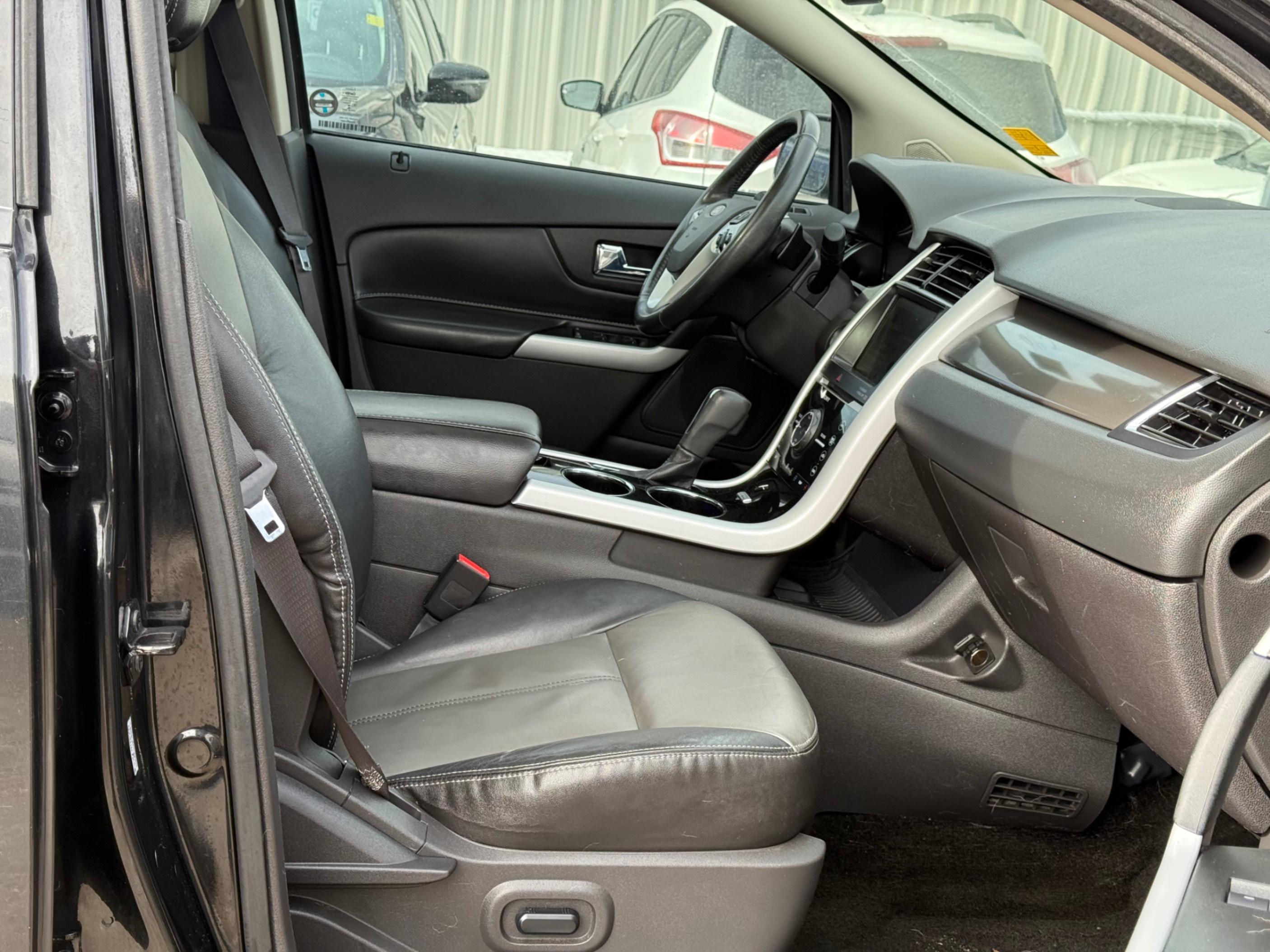 /gundhu/2014-Ford-Edge-6362725467636738.jpg