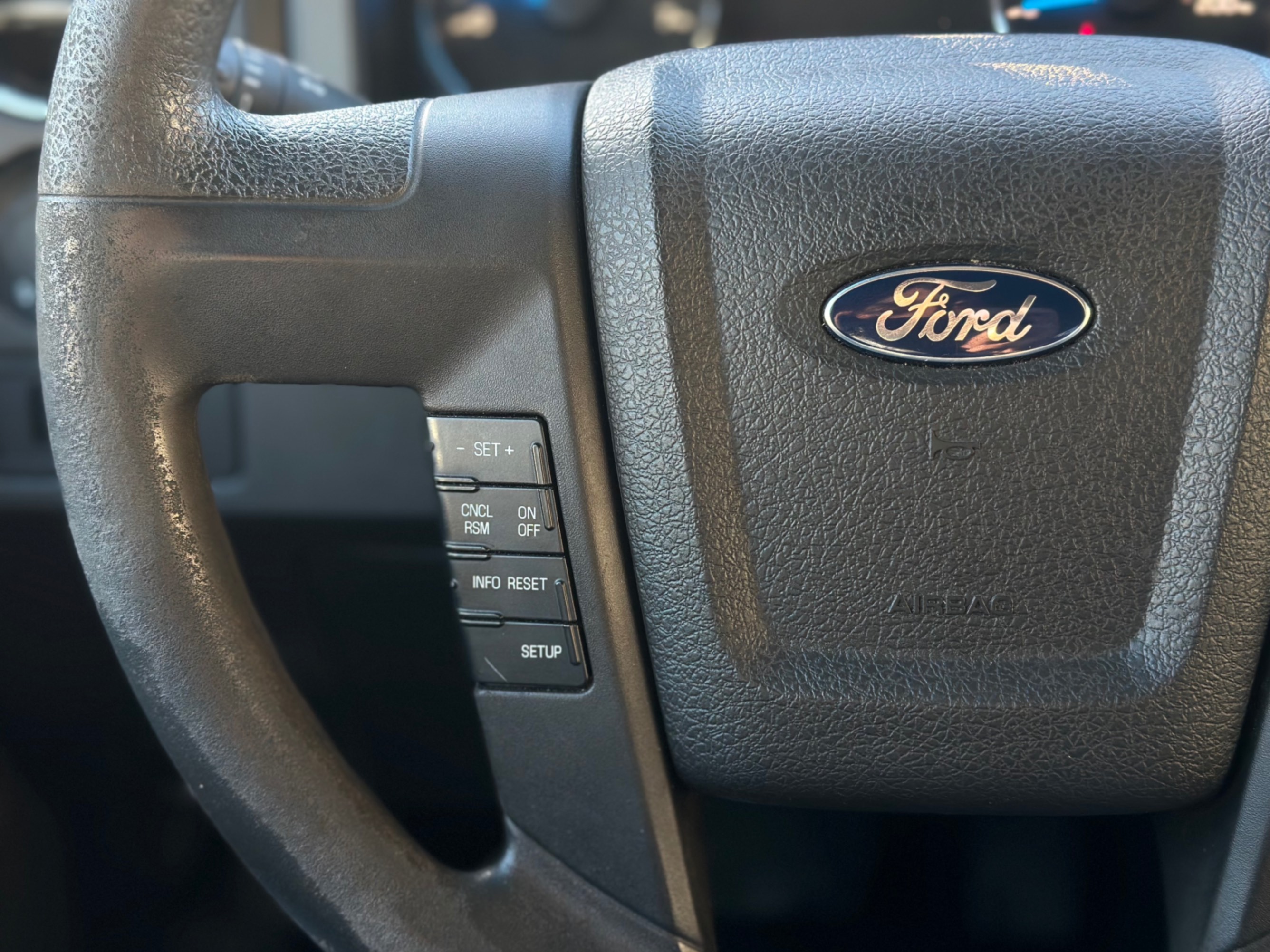 /gundhu/2014-Ford-F-150-48095897219432104.jpg