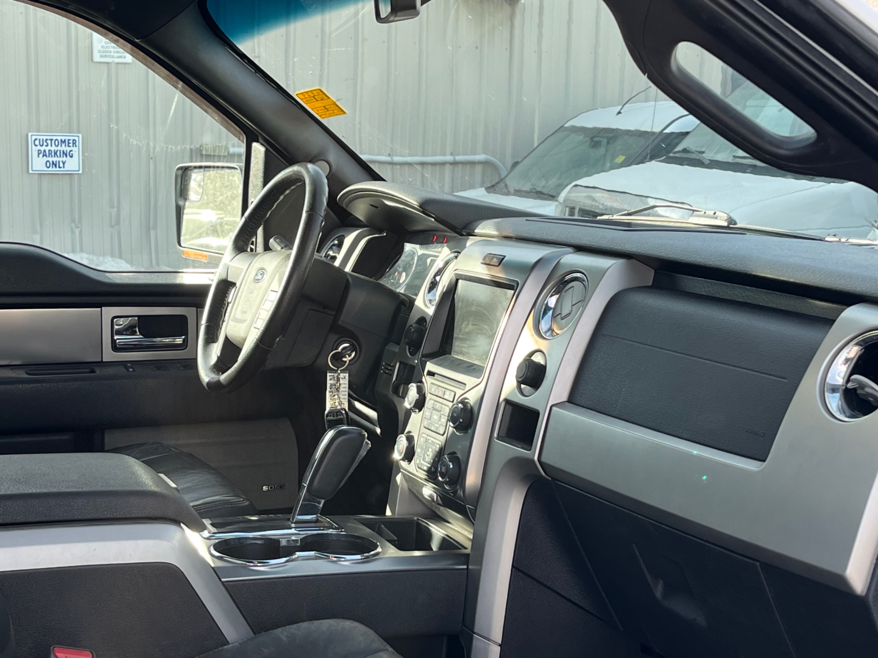 /gundhu/2014-Ford-F-150-9807612927809843.jpg