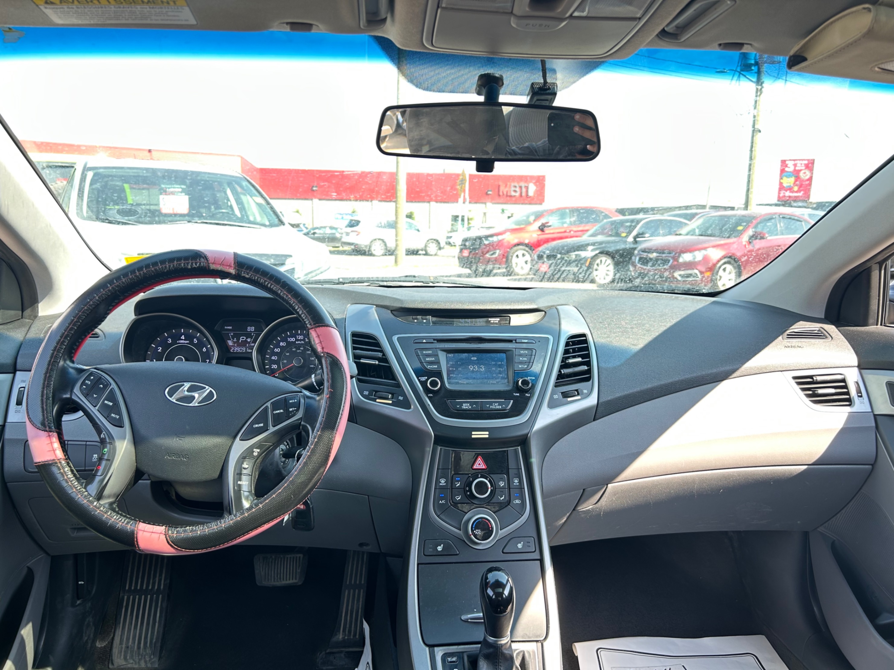 /gundhu/2014-Hyundai-Elantra-19416026424254174.jpg