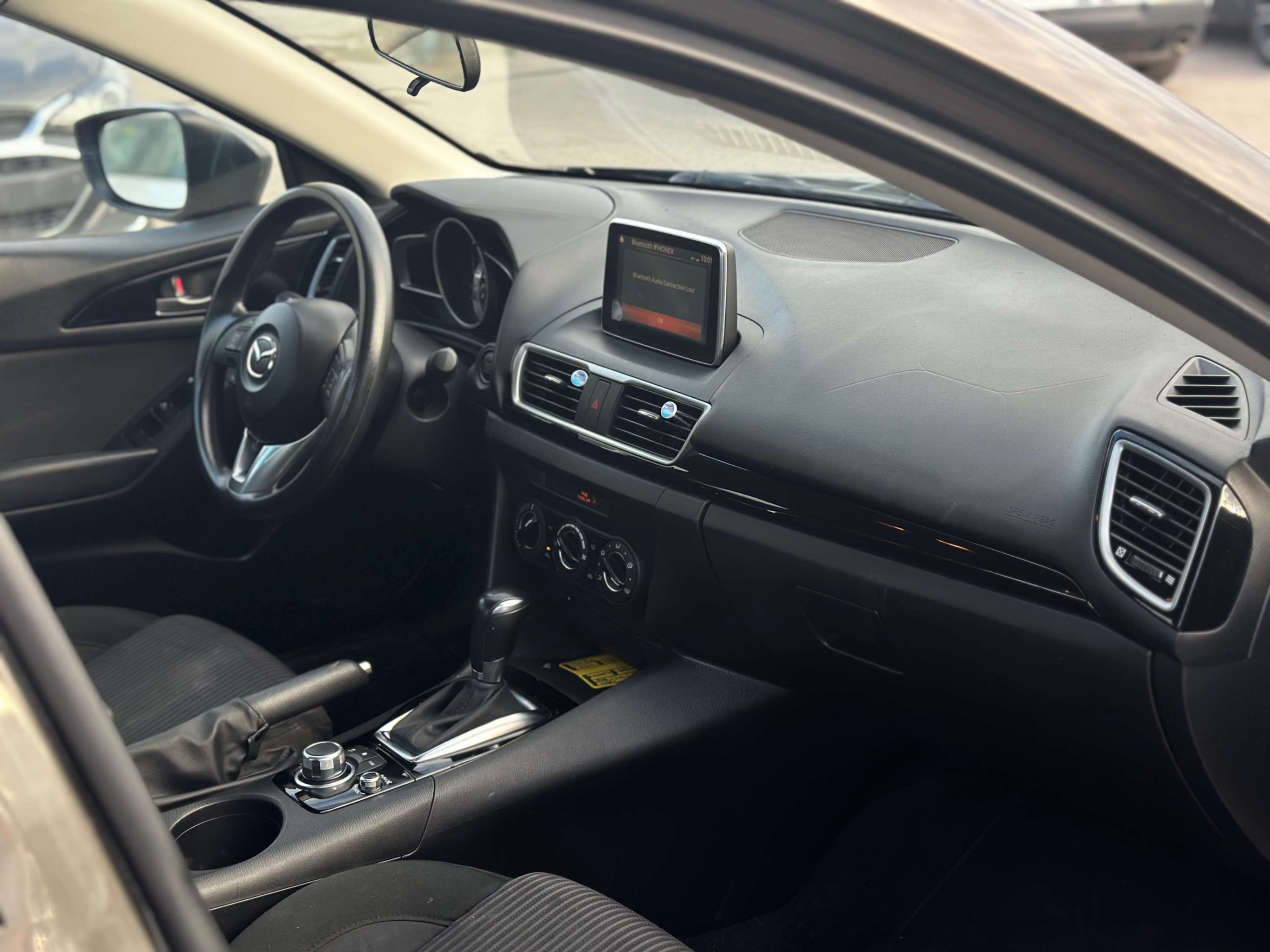 /gundhu/2014-Mazda-Mazda3-9111620505749018.jpg