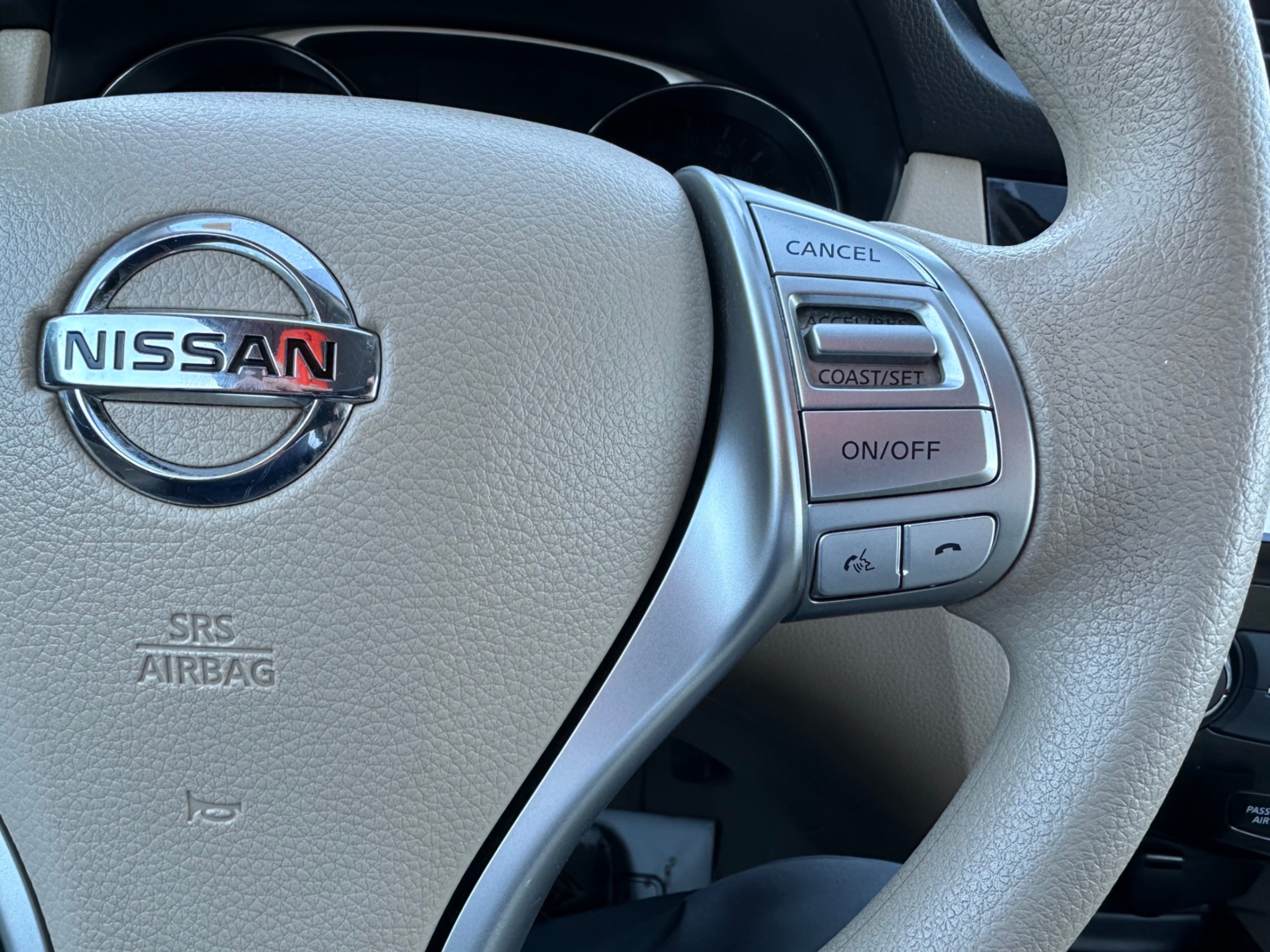 /gundhu/2014-Nissan-Rogue-2777231257277748.jpg