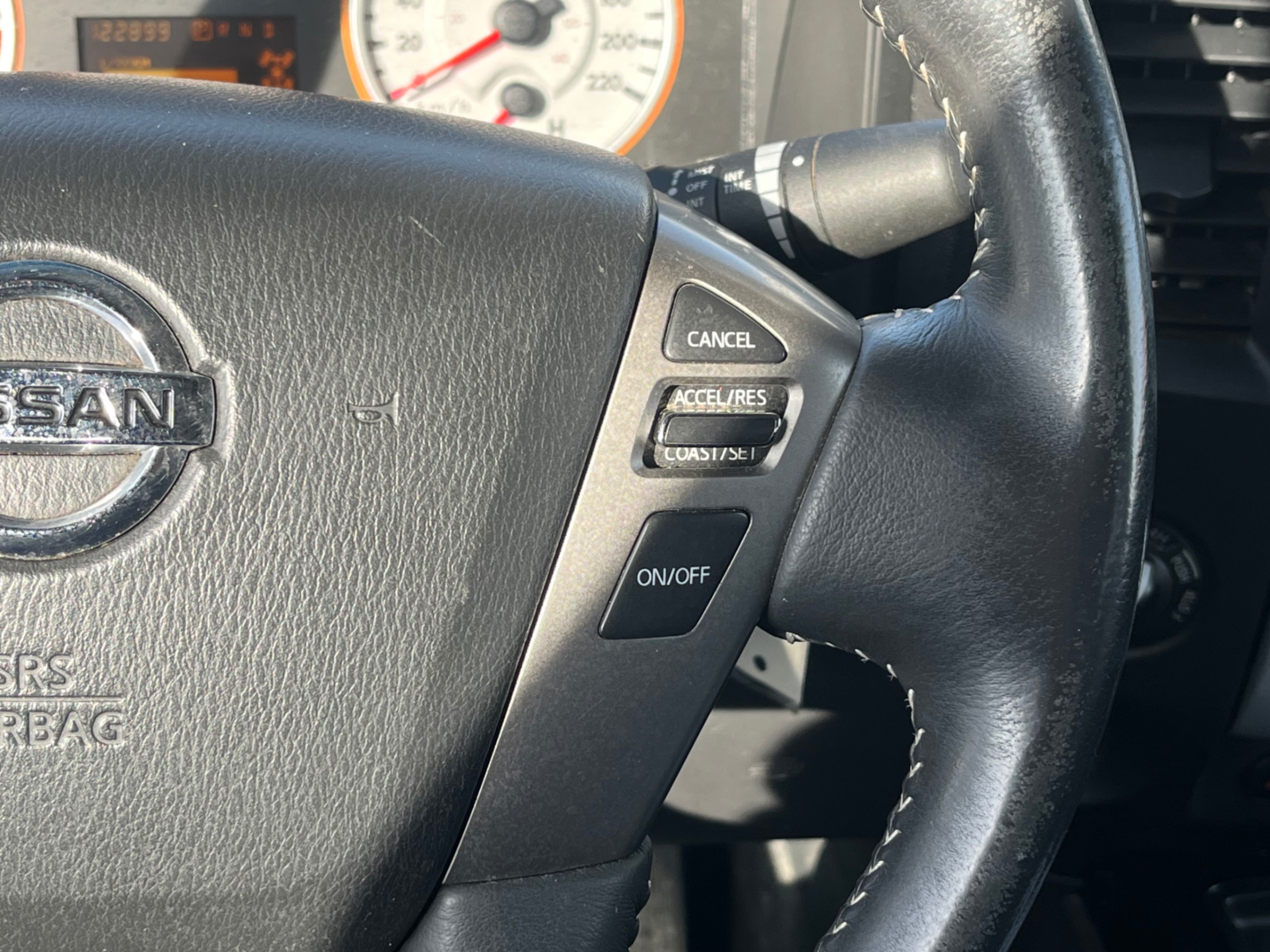 /gundhu/2014-Nissan-Titan-17996997034646323.jpg