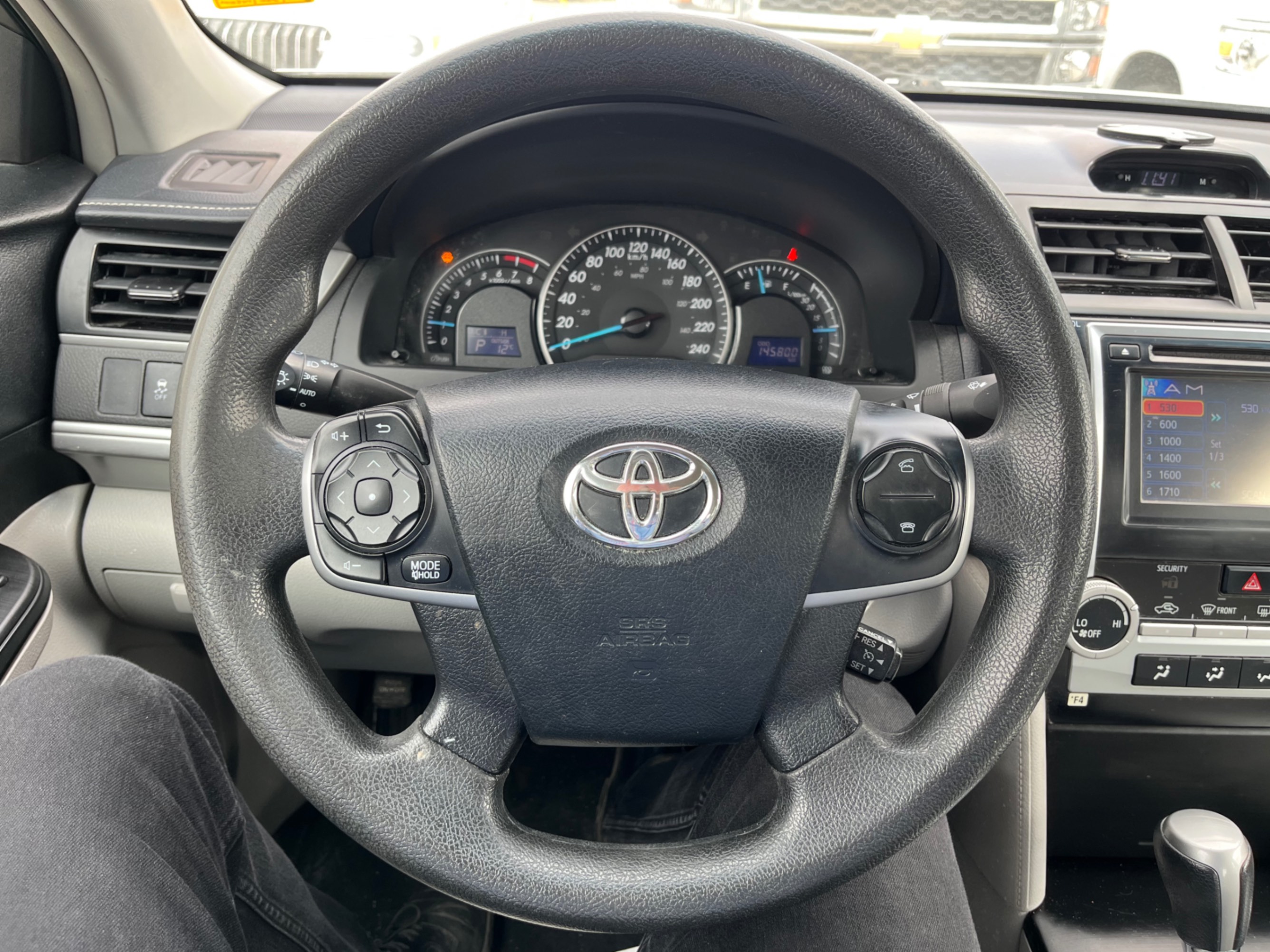/gundhu/2014-Toyota-Camry-28350117217643866.jpg
