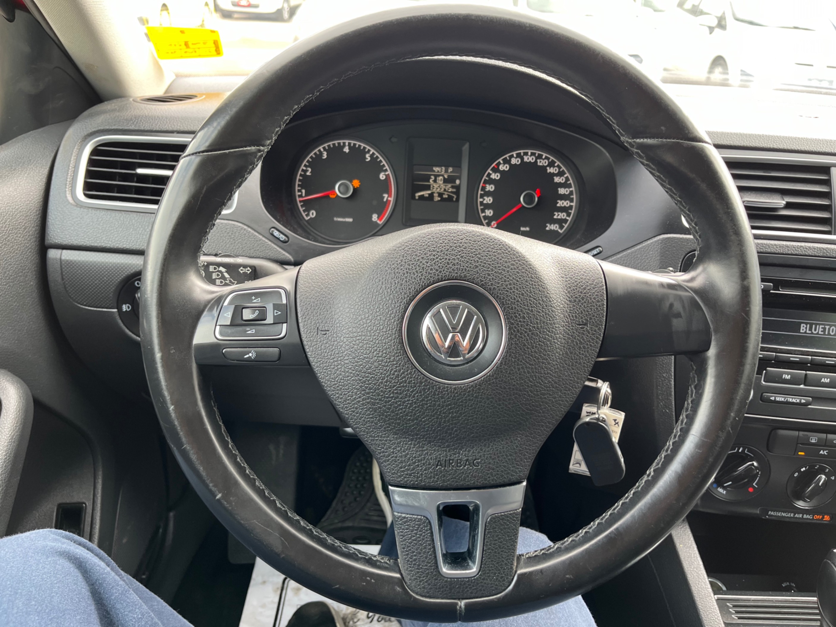 /gundhu/2014-Volkswagen-Jetta-49759548781484675.jpg