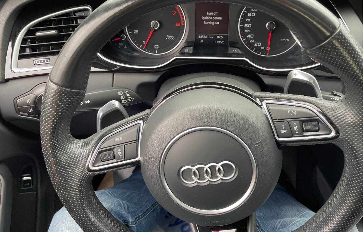 /gundhu/2015-Audi-A4-021539832245478063.jpg