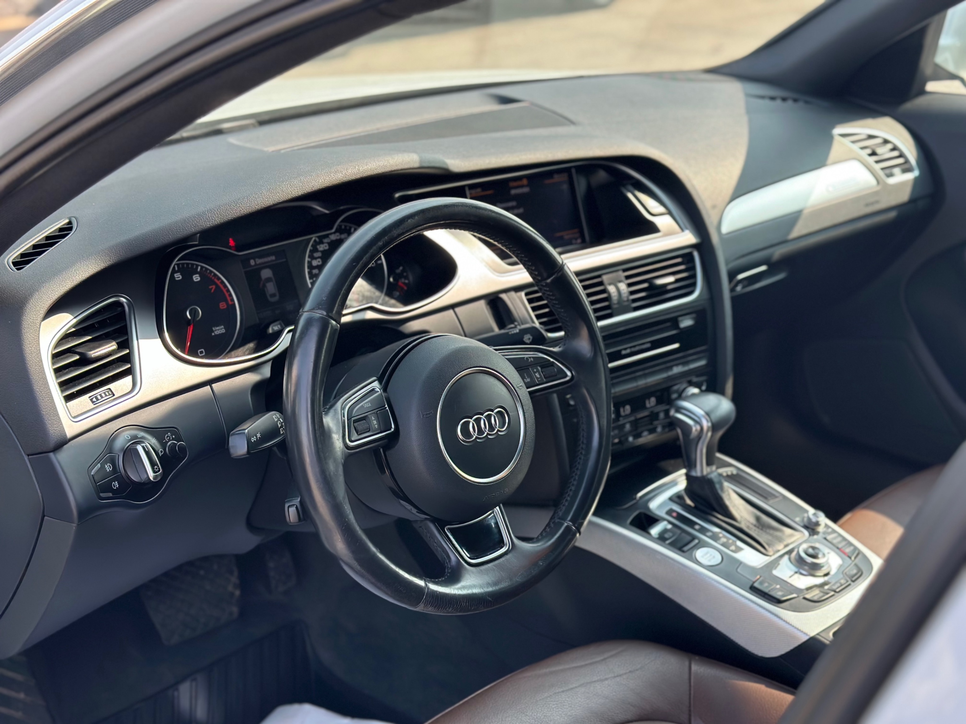 /gundhu/2015-Audi-A4-5043008913749933.jpg