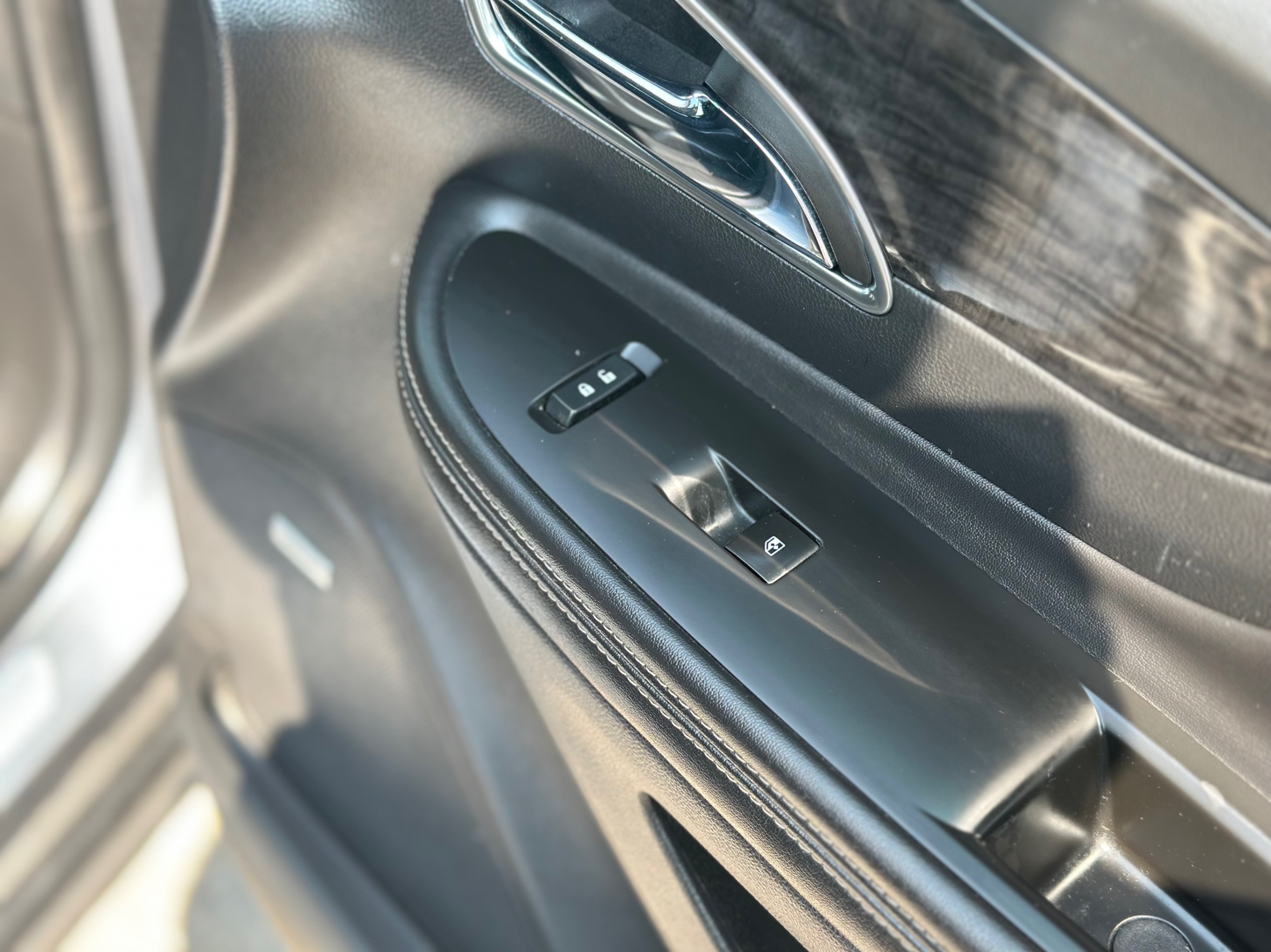 /gundhu/2015-Buick-Encore-10451716556187174.jpg