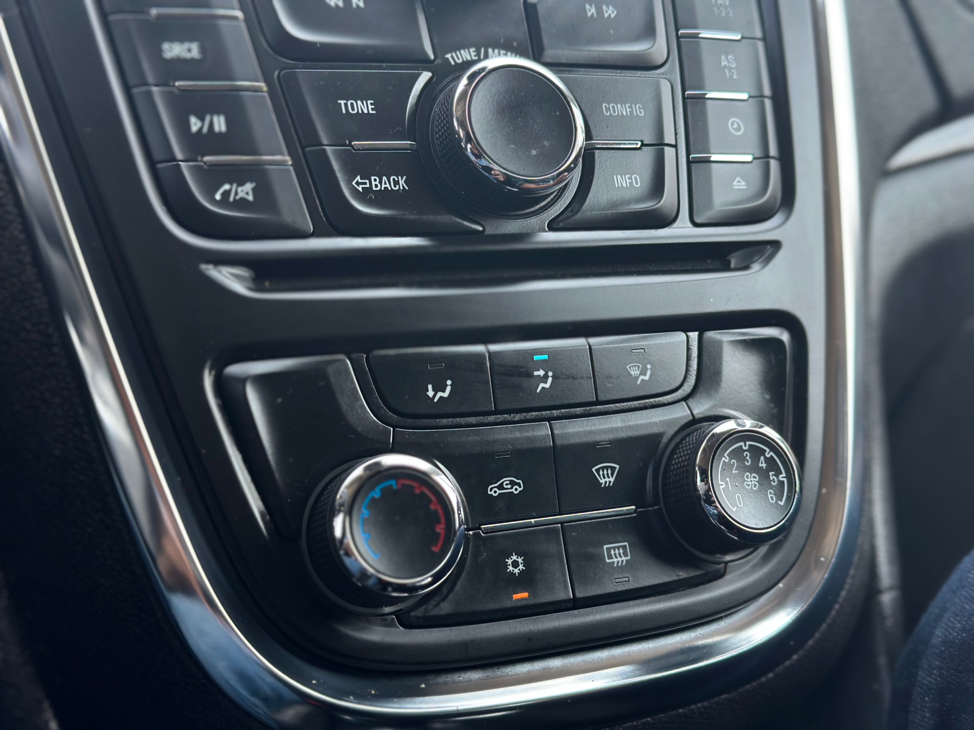 /gundhu/2015-Buick-Encore-38027062070755147.jpg