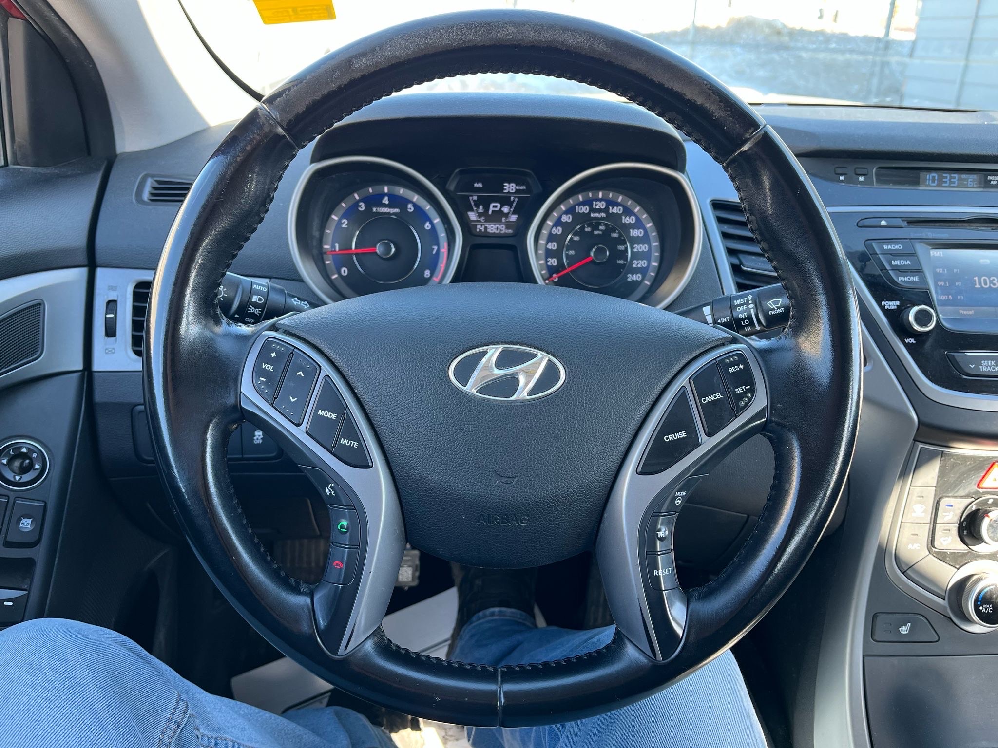 /gundhu/2015-Hyundai-Elantra-22075389253497235.jpg