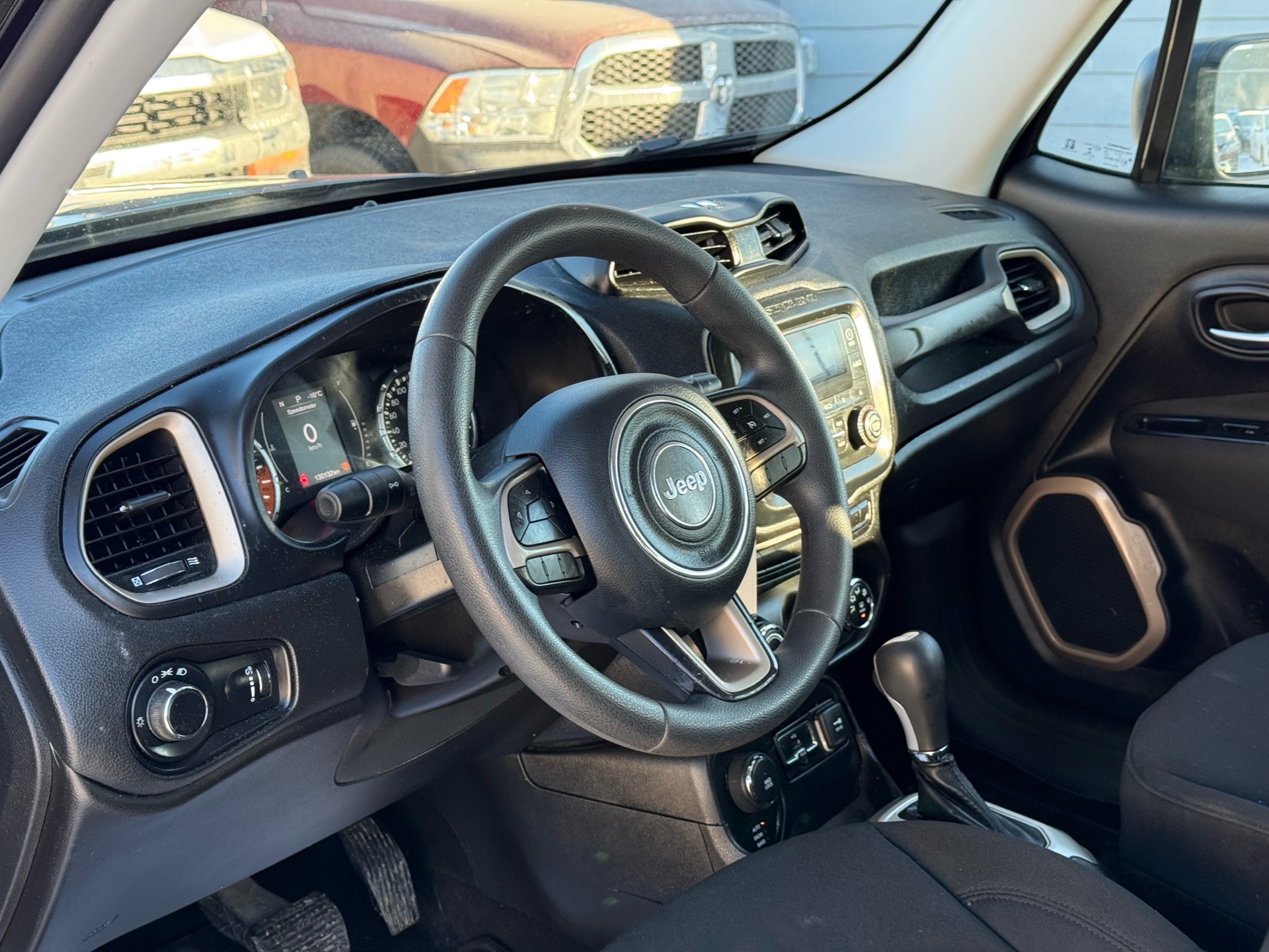/gundhu/2015-Jeep-Renegade-0698107090089306.jpg