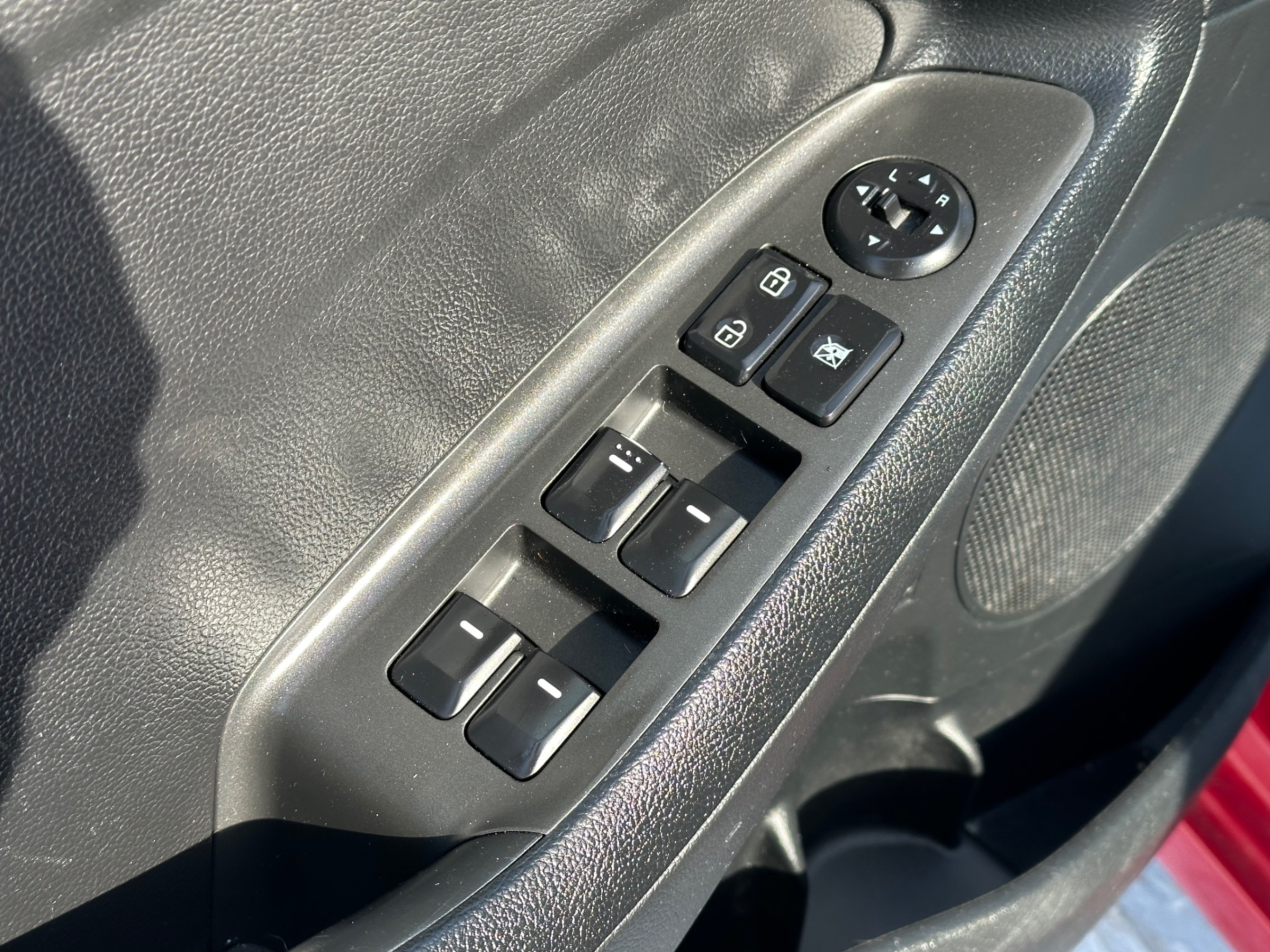 /gundhu/2015-Kia-Forte-0013991084050282154.jpg