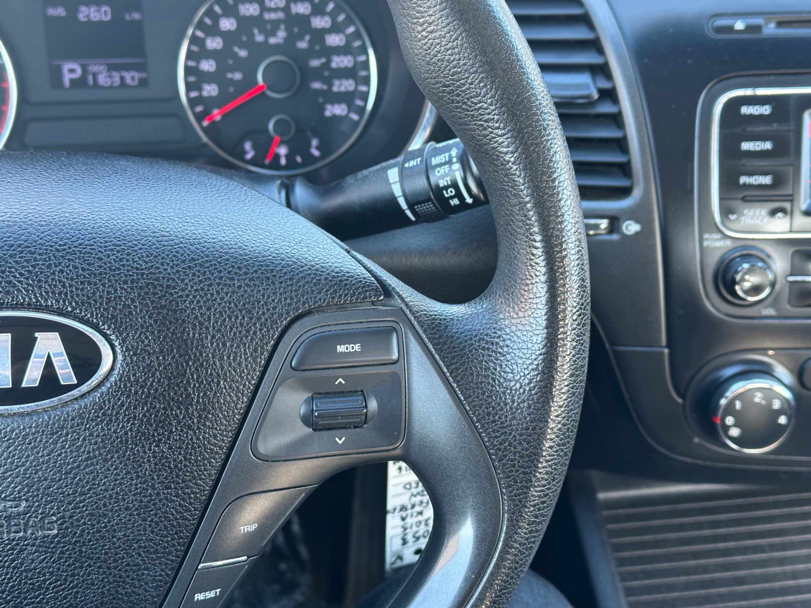 /gundhu/2015-Kia-Forte-07529318227181236.jpg