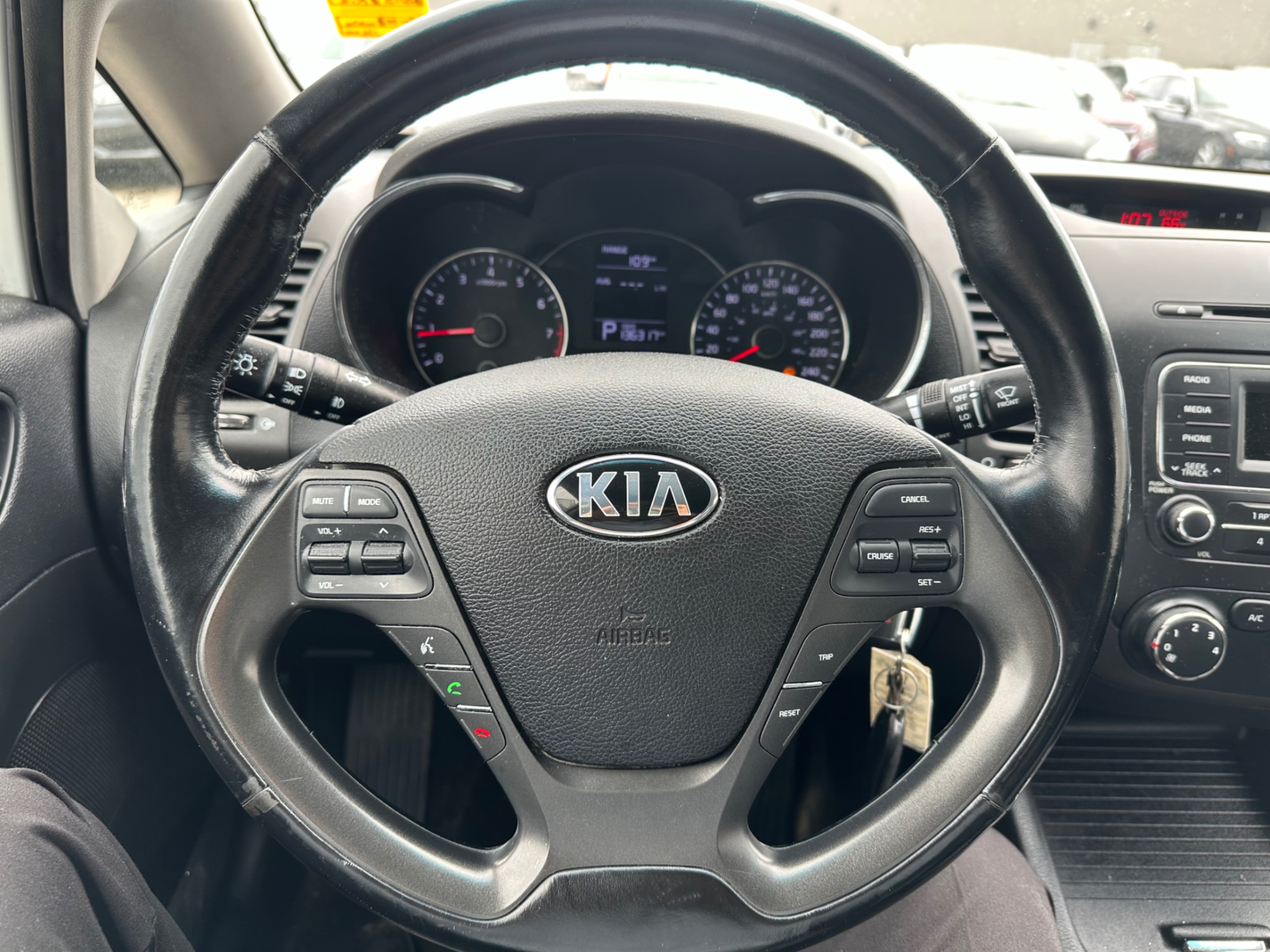 /gundhu/2015-Kia-Forte-9346566276424151.jpg