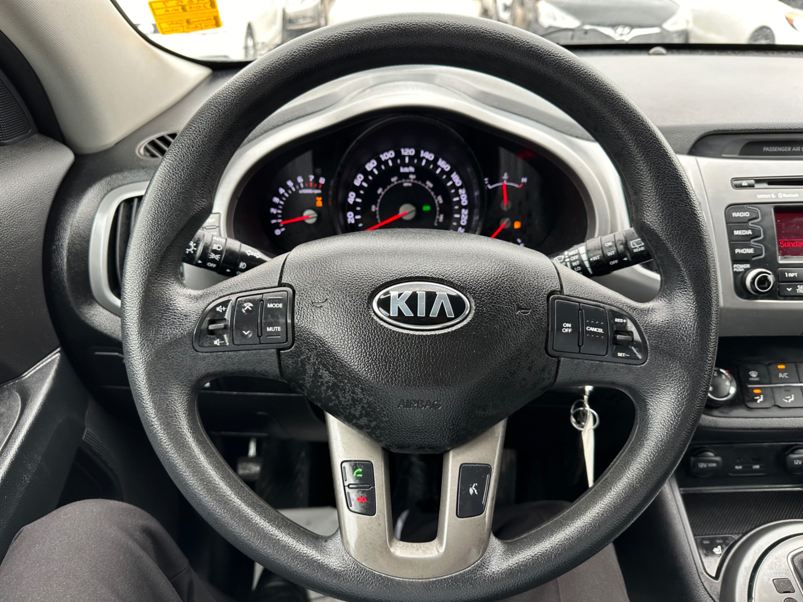 /gundhu/2015-Kia-Sportage-2987974395804194.jpg