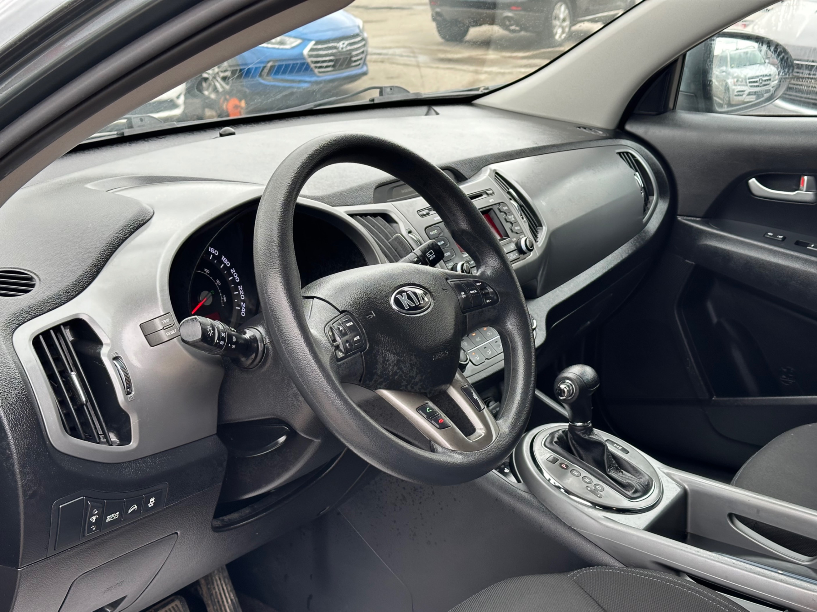 /gundhu/2015-Kia-Sportage-3341153366990717.jpg