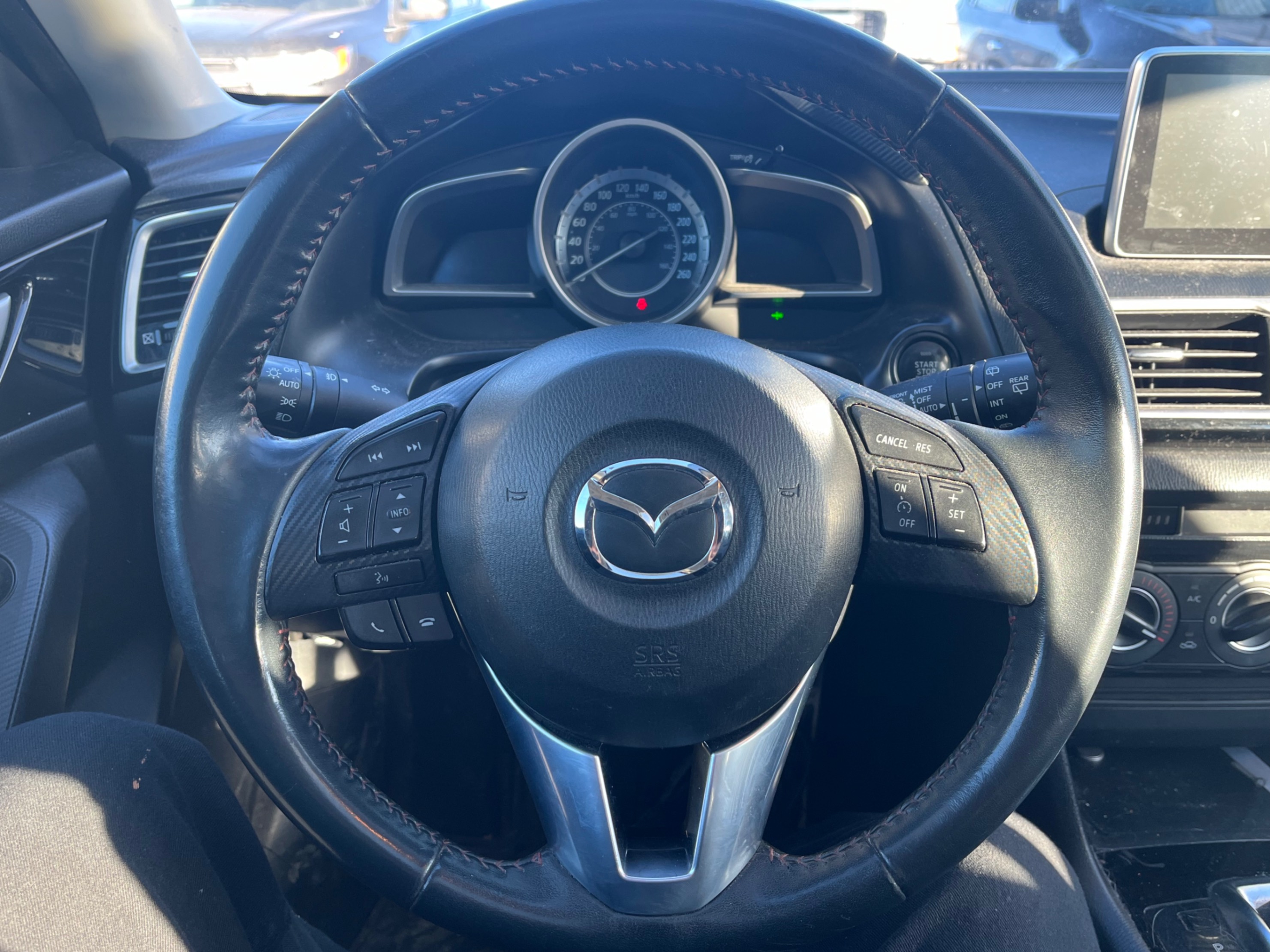 /gundhu/2015-Mazda-Mazda3-22426162866137433.jpg