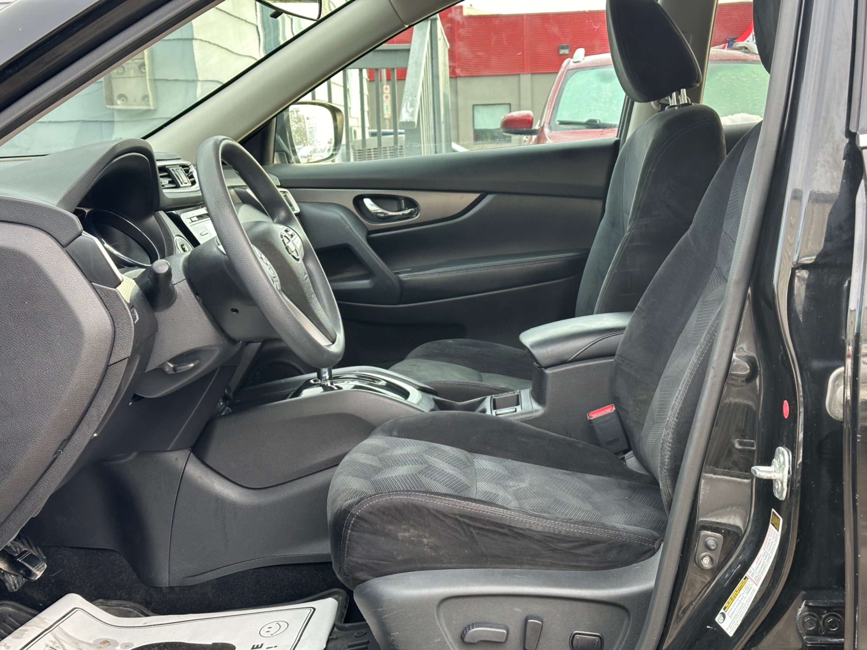 /gundhu/2015-Nissan-Rogue-3491326475629539.jpg