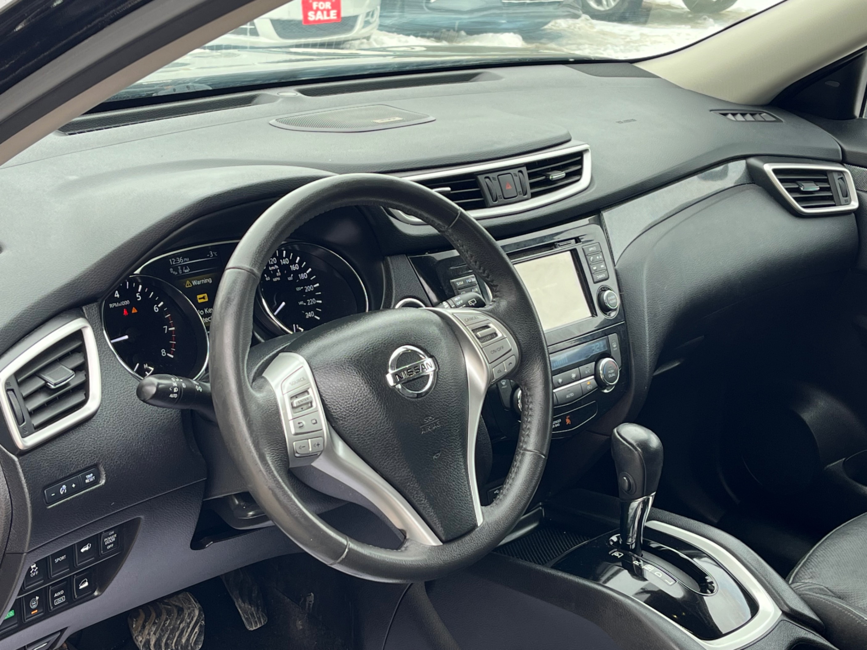 /gundhu/2015-Nissan-Rogue-36125020401055097.jpg